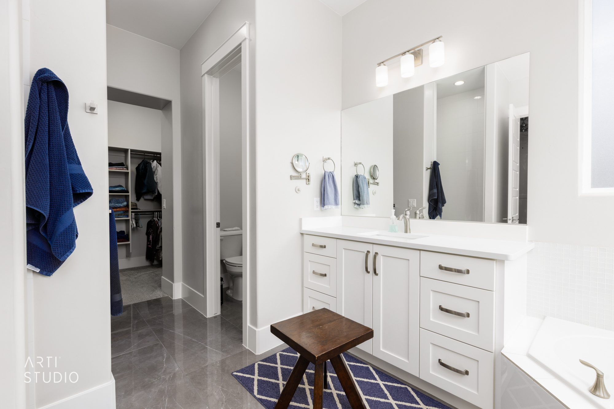 FIELDSTONE PH 5 - Residential