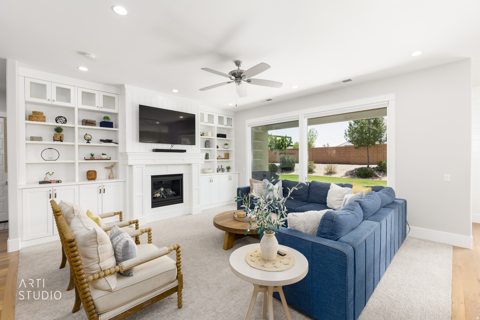 FIELDSTONE PH 5 - Residential