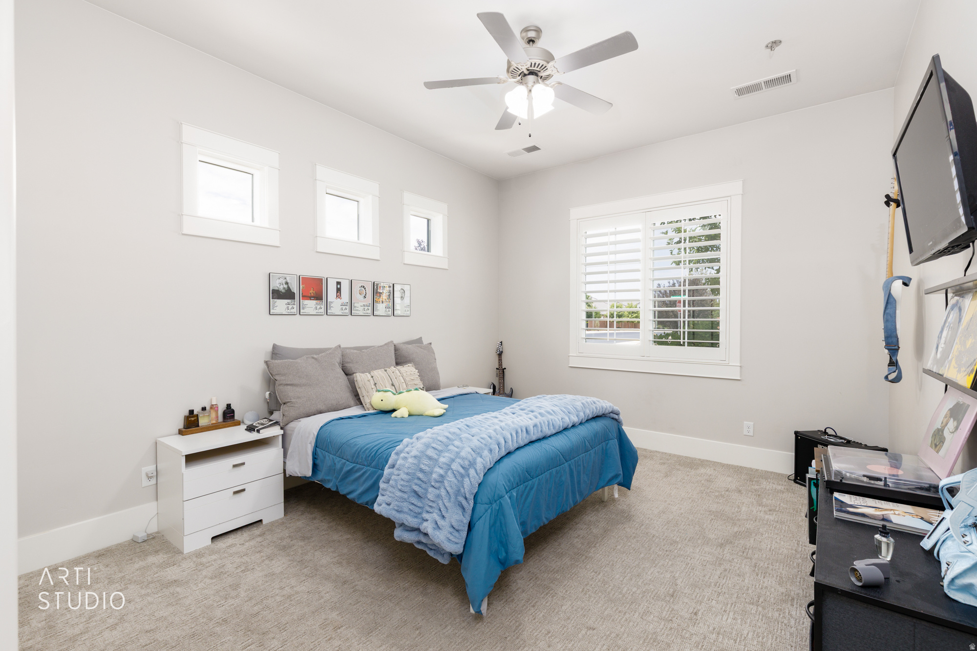 FIELDSTONE PH 5 - Residential