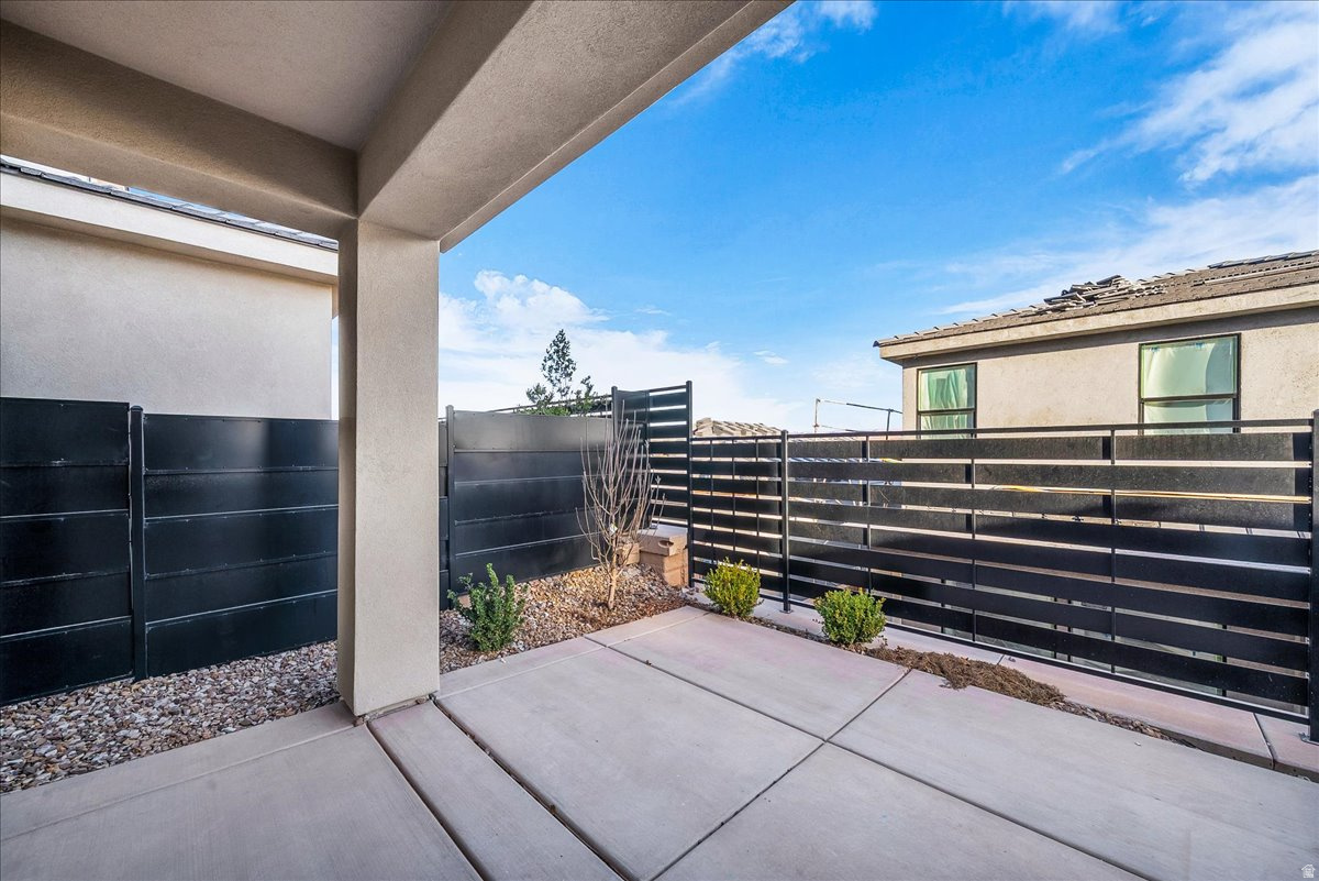 RED TRAILS AT SUNRISE VALLEY 2 - Residential