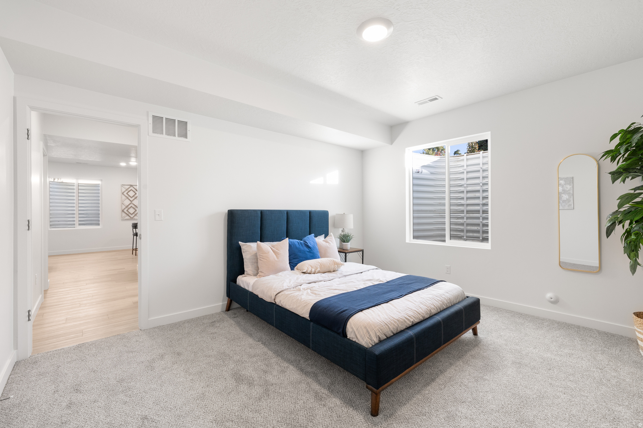 RIVERSIDE ESTATES - Residential