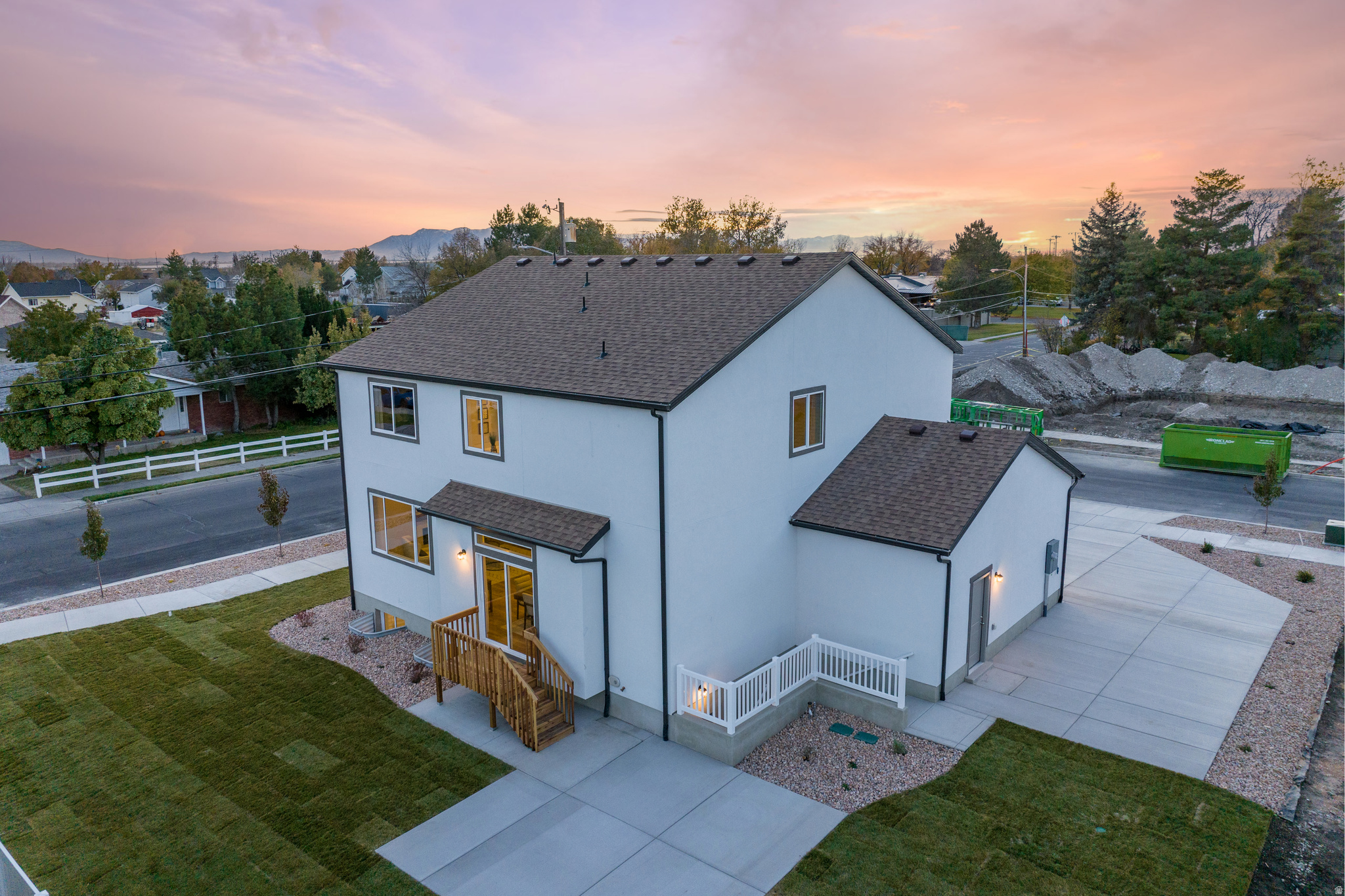 RIVERSIDE ESTATES - Residential