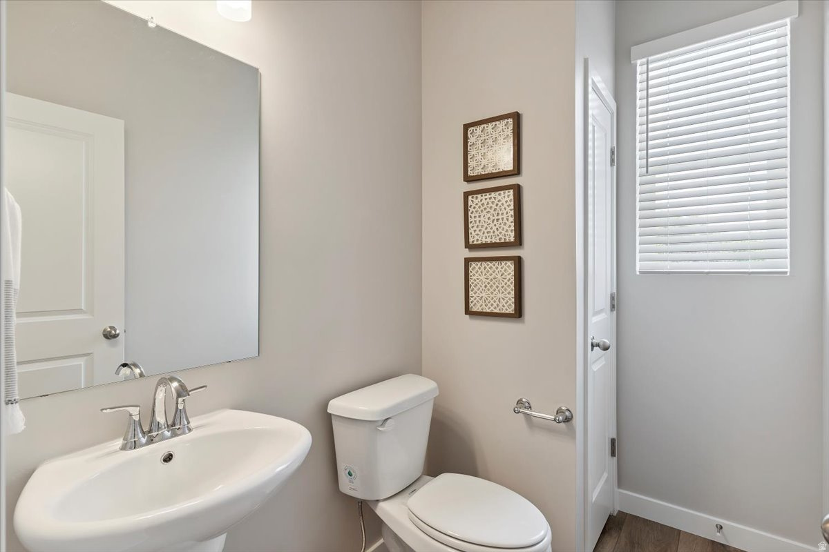 RIVERSIDE ESTATES - Residential
