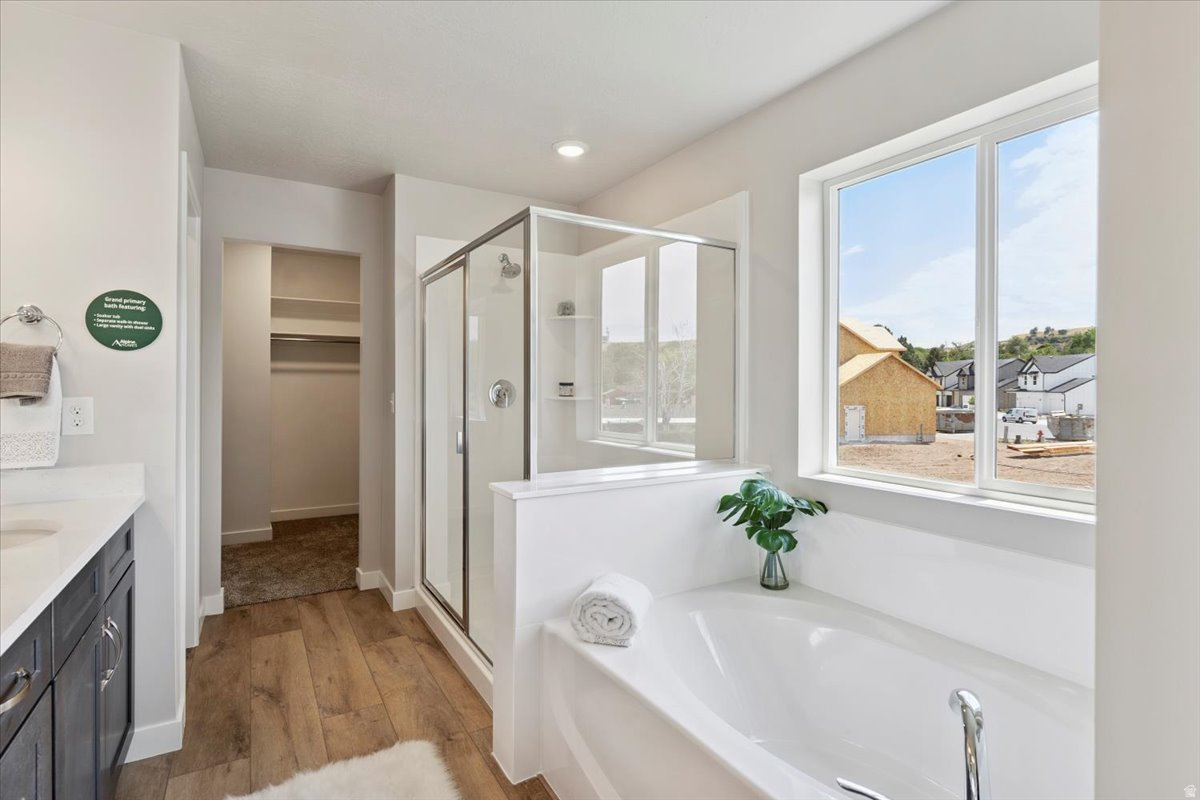 RIVERSIDE ESTATES - Residential