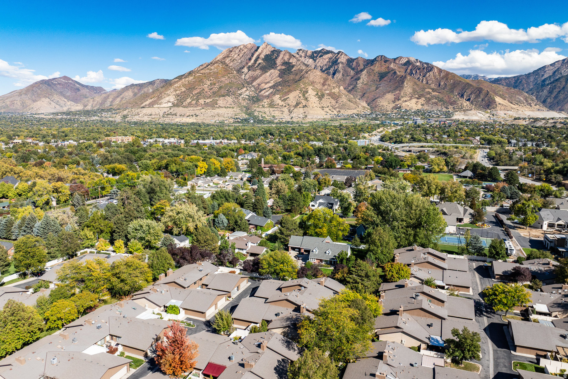 BROOKSTONE - Residential
