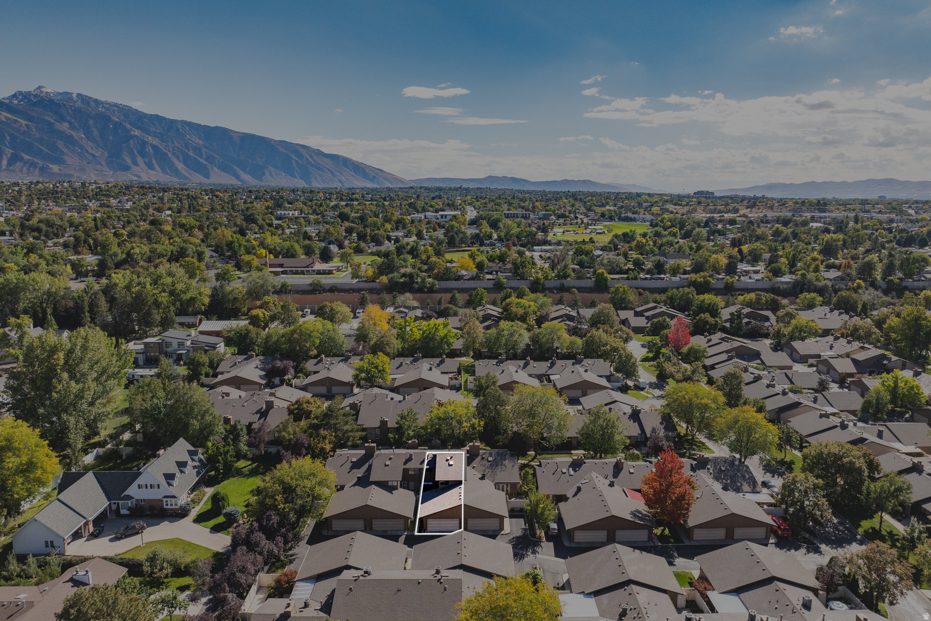 BROOKSTONE - Residential