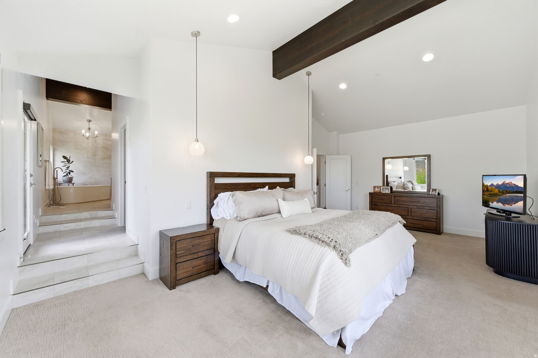 ASPEN SPRINGS RANCH - Residential