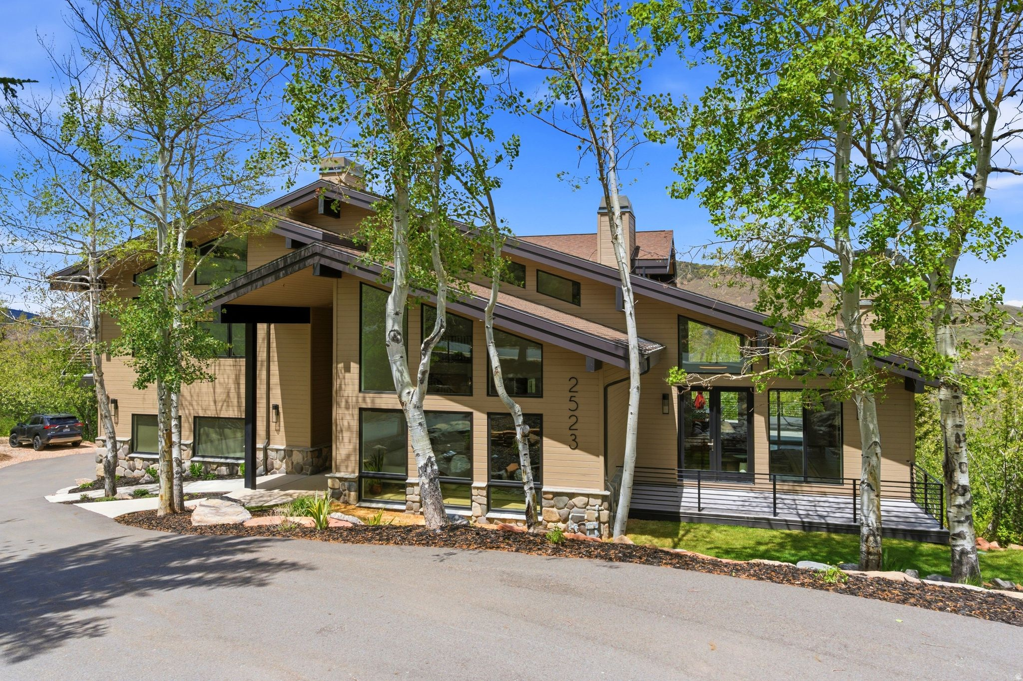 ASPEN SPRINGS RANCH - Residential
