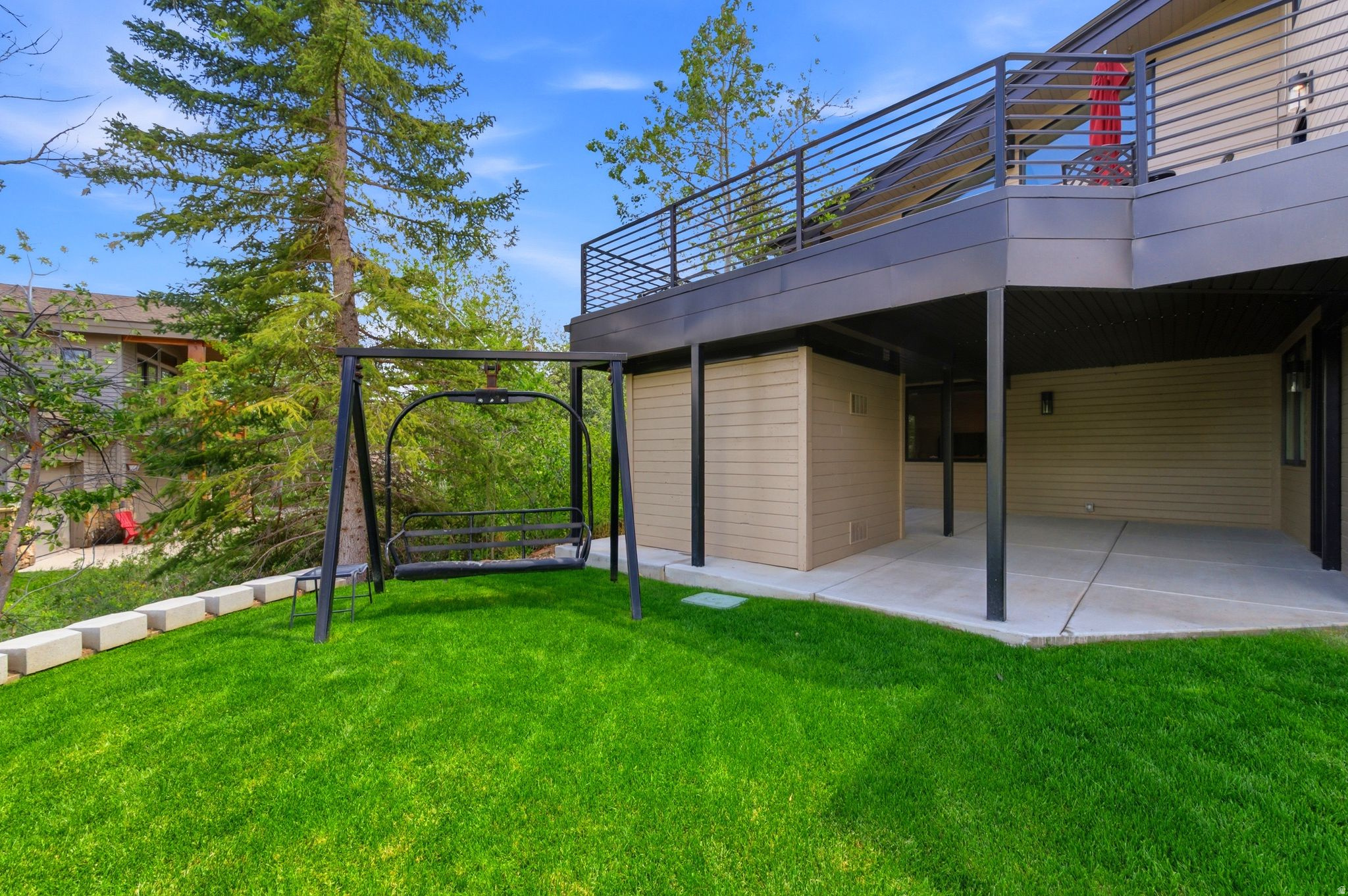 ASPEN SPRINGS RANCH - Residential