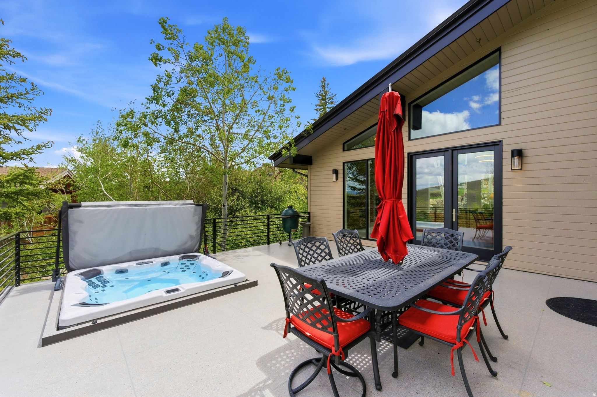 ASPEN SPRINGS RANCH - Residential