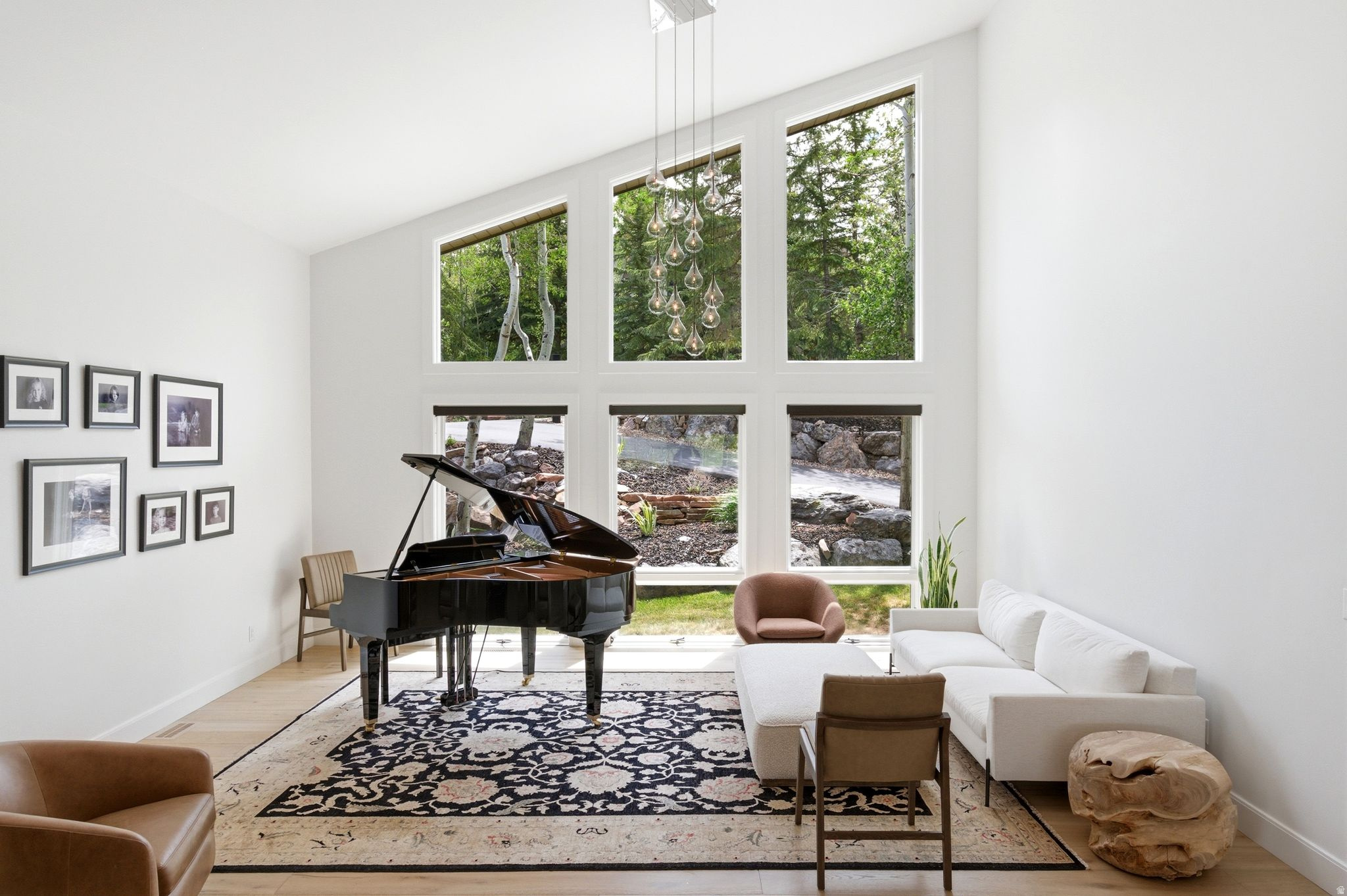 ASPEN SPRINGS RANCH - Residential