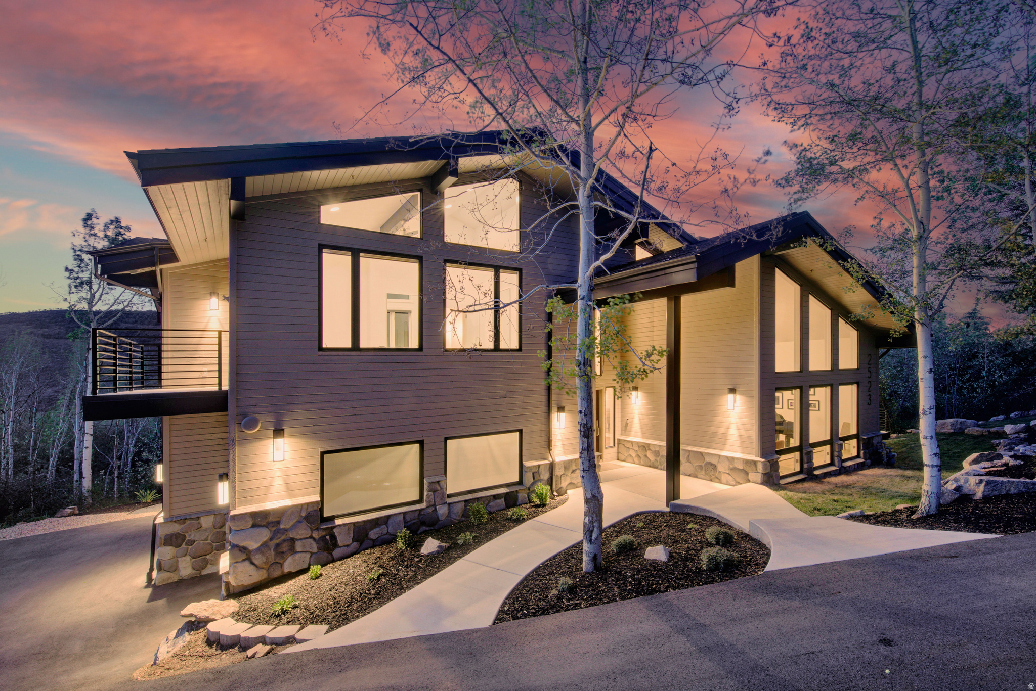 ASPEN SPRINGS RANCH - Residential