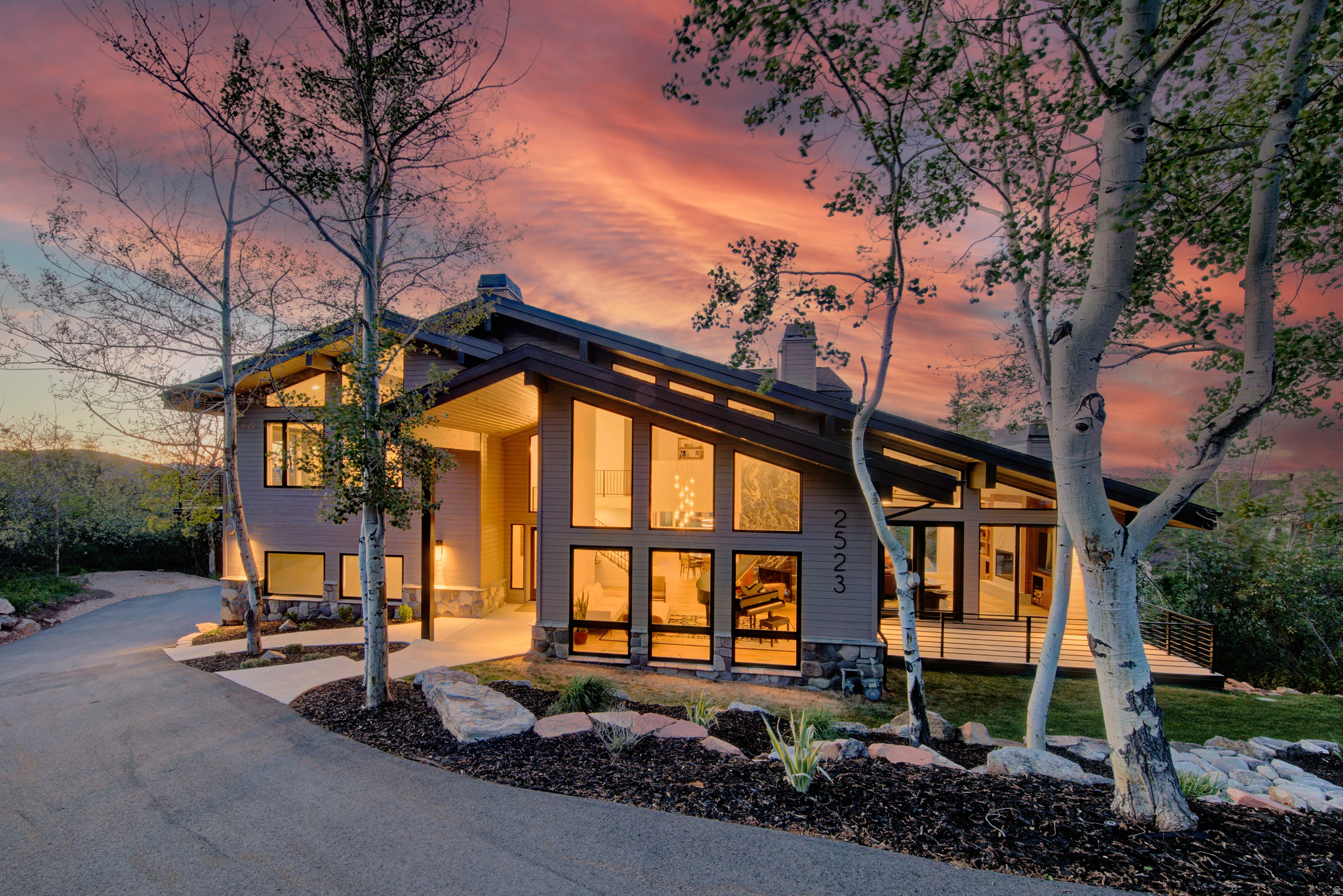ASPEN SPRINGS RANCH - Residential