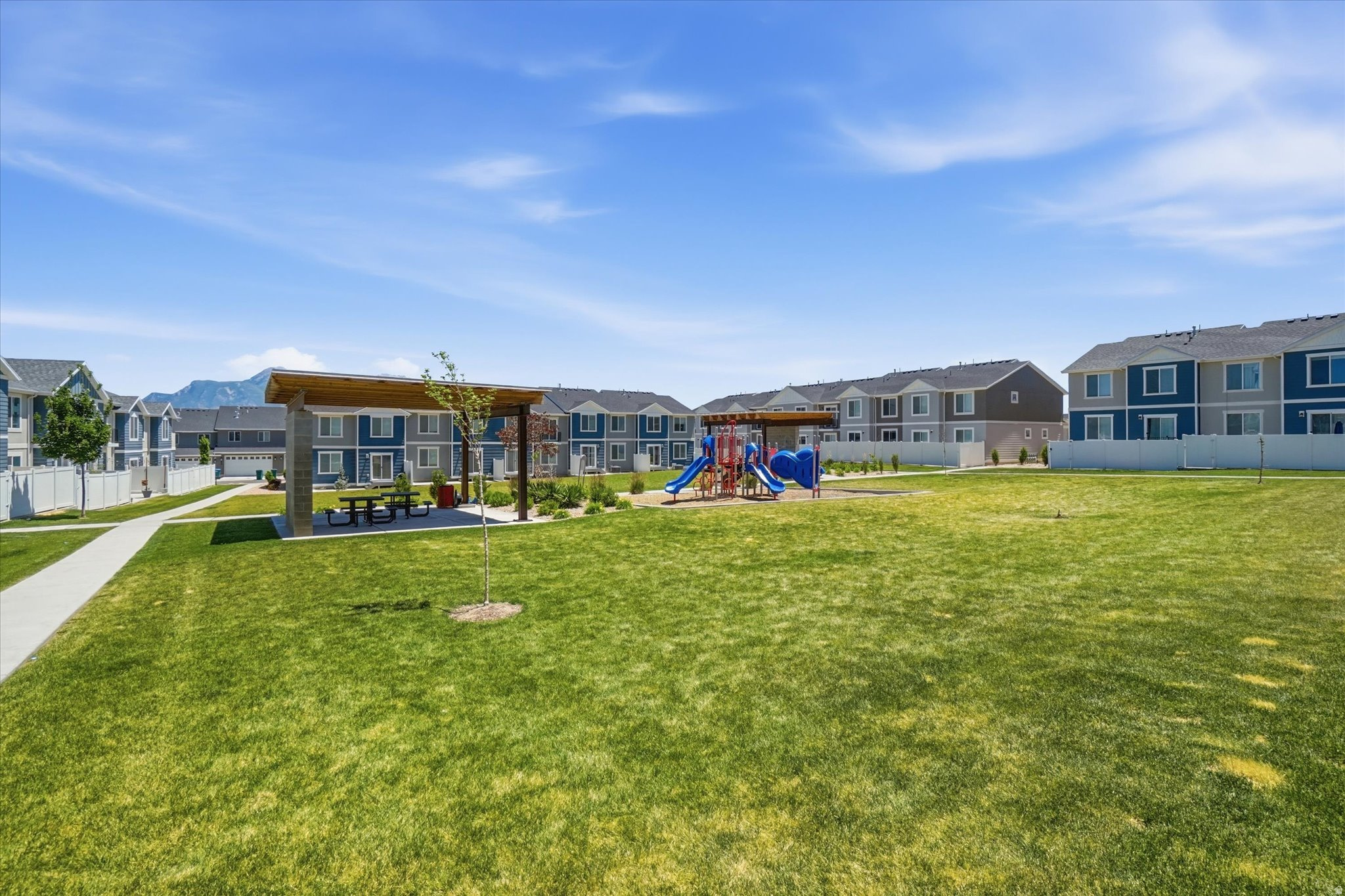 COLD SPRINGS RANCH - Residential