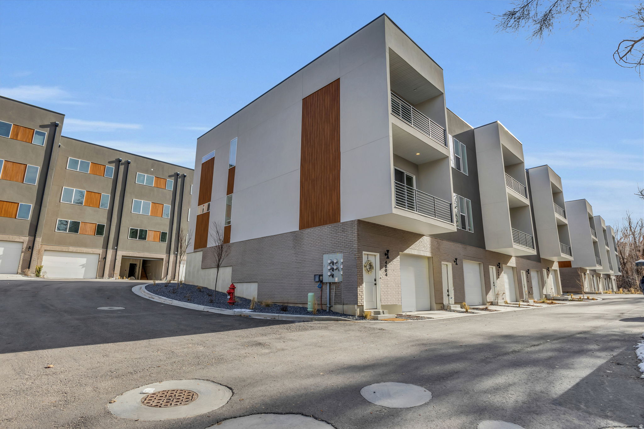 BURCH CREEK - Residential