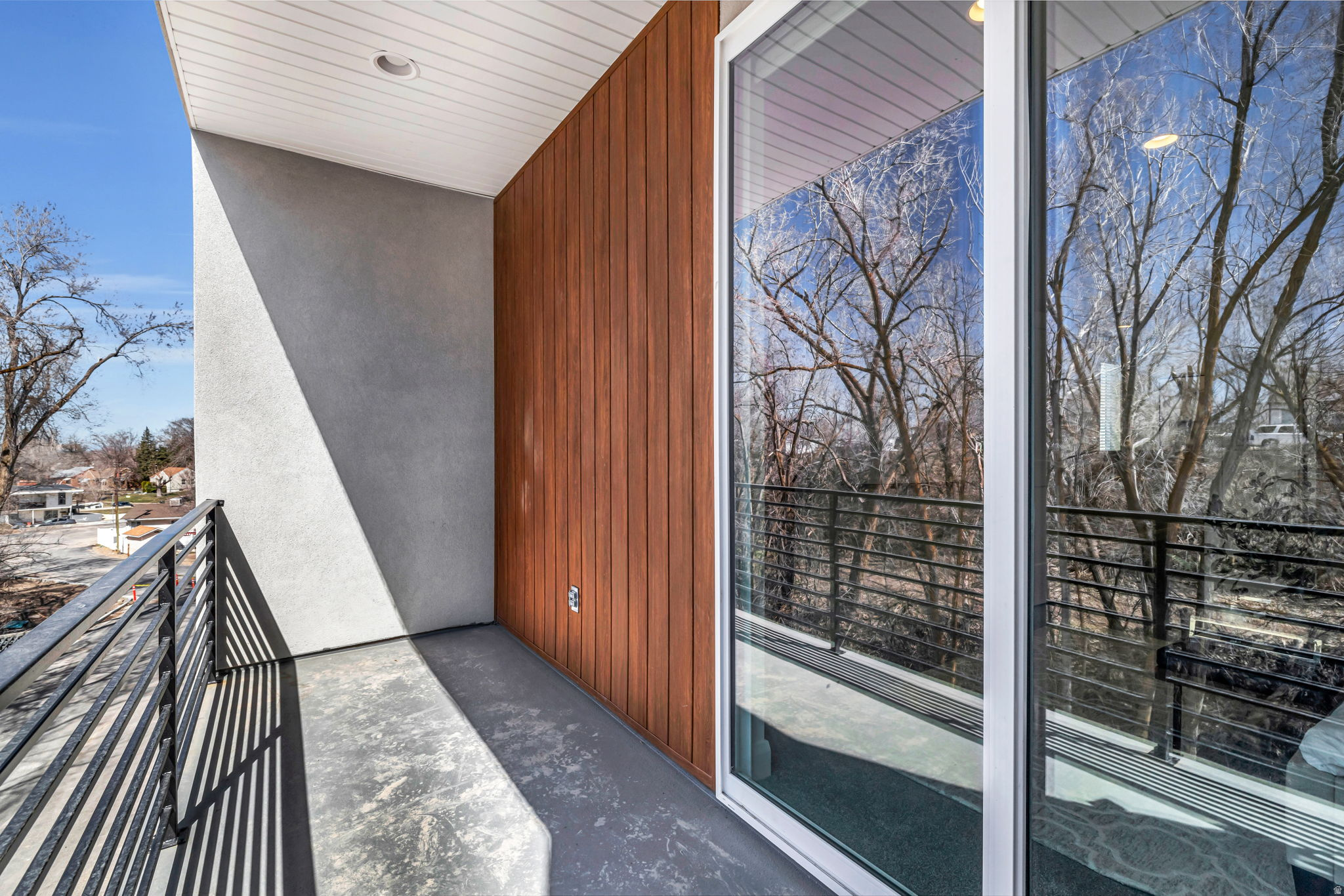 BURCH CREEK - Residential