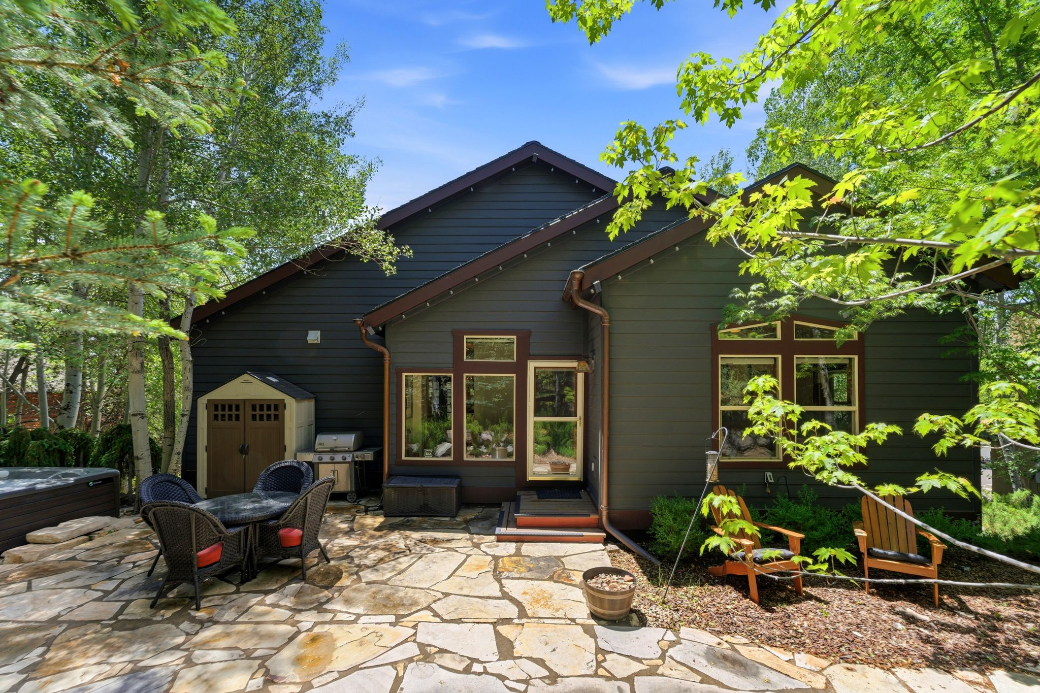 DEER MOUNTAIN - Residential