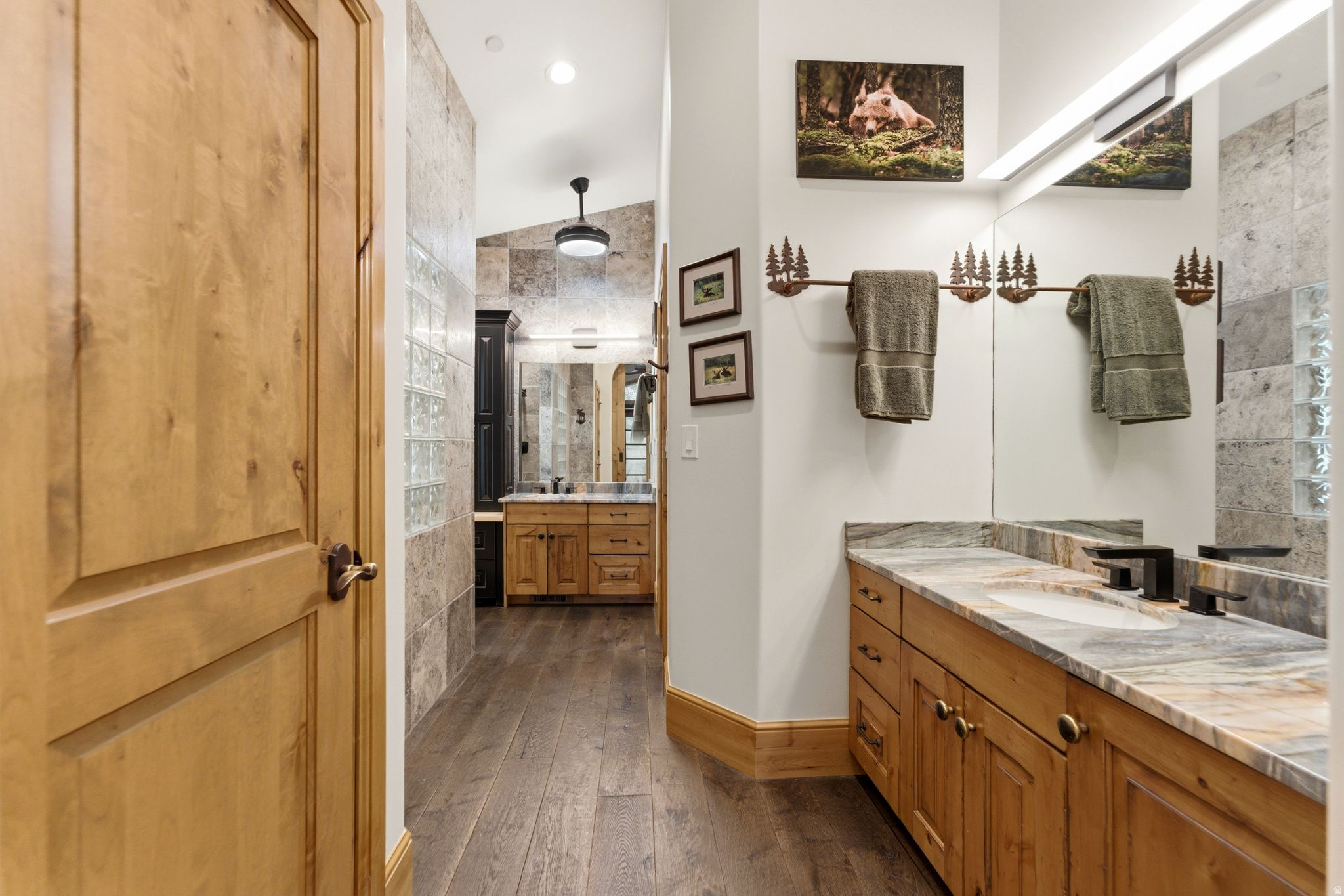DEER MOUNTAIN - Residential