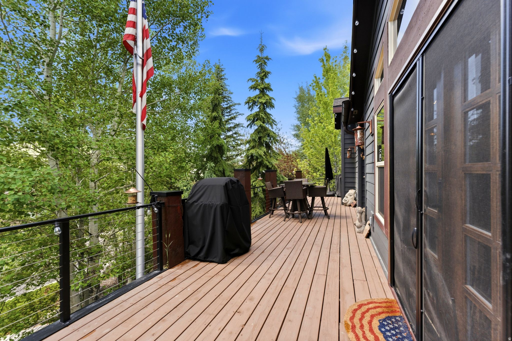 DEER MOUNTAIN - Residential