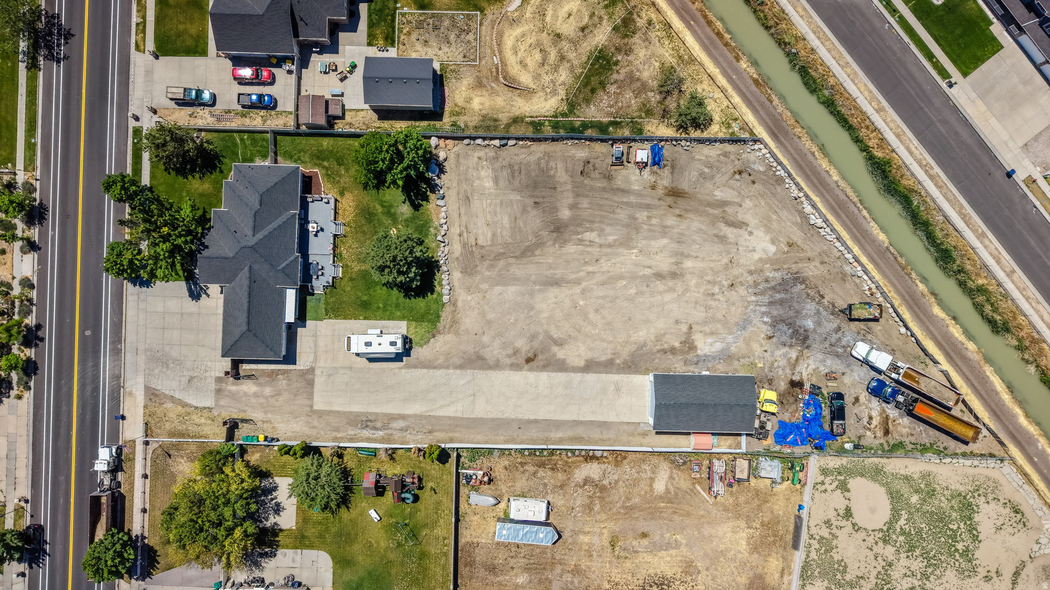 SHADOW MOUNTAIN ESTATES - Residential