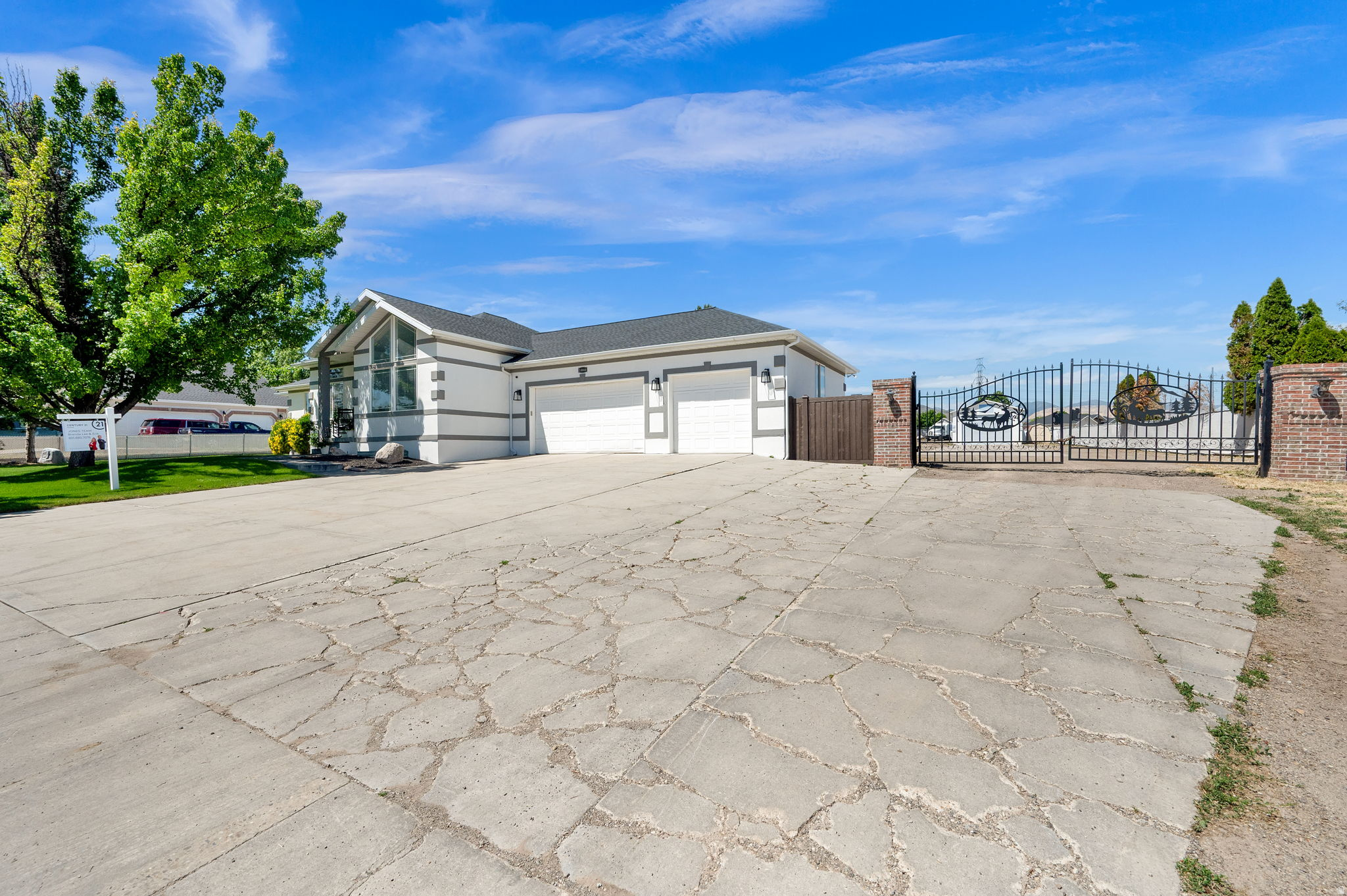SHADOW MOUNTAIN ESTATES - Residential