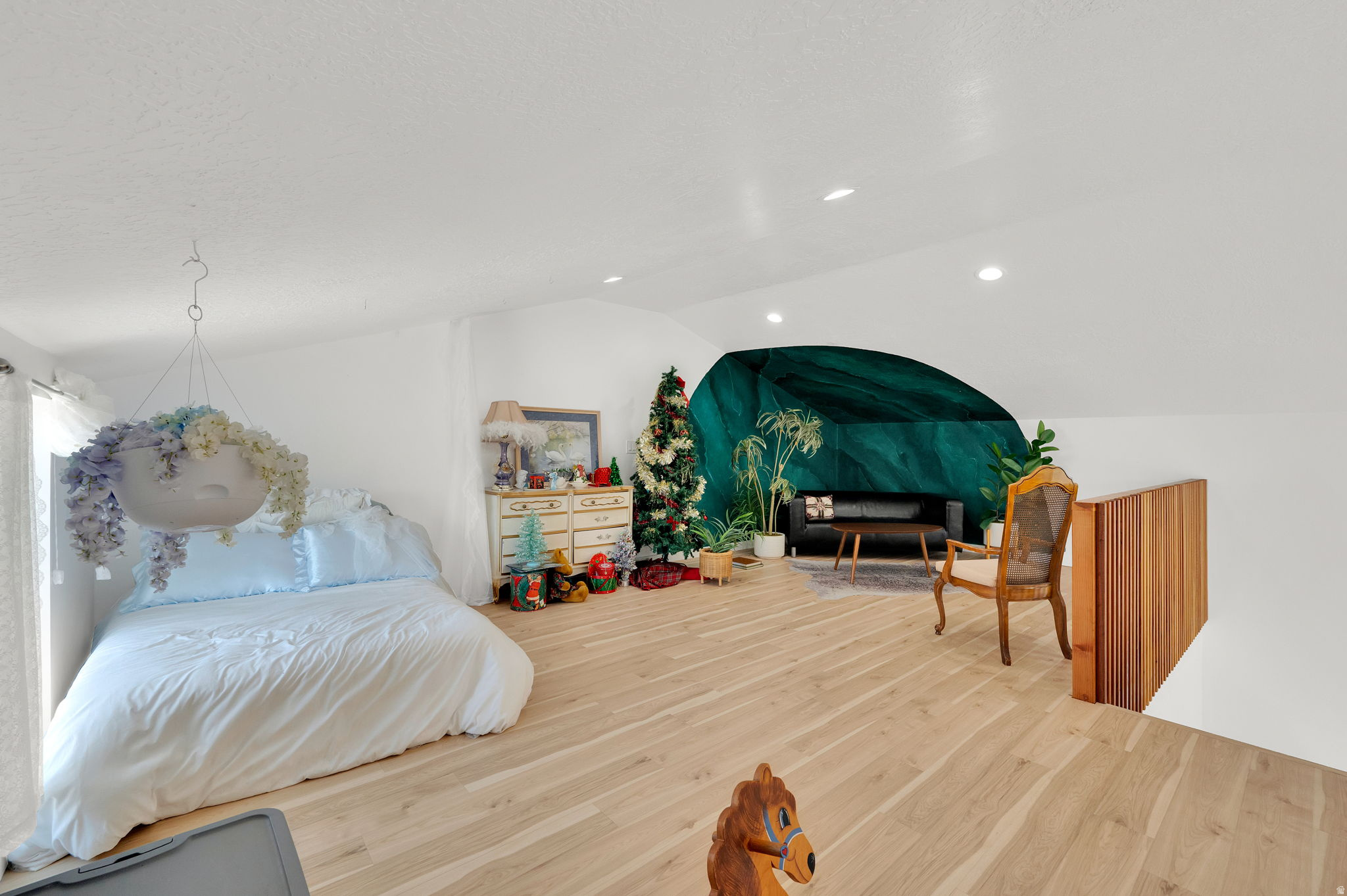 SHADOW MOUNTAIN ESTATES - Residential