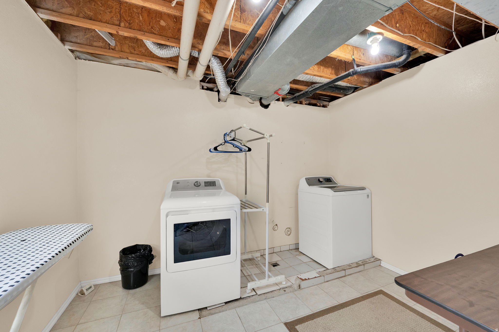 SHADOW MOUNTAIN ESTATES - Residential