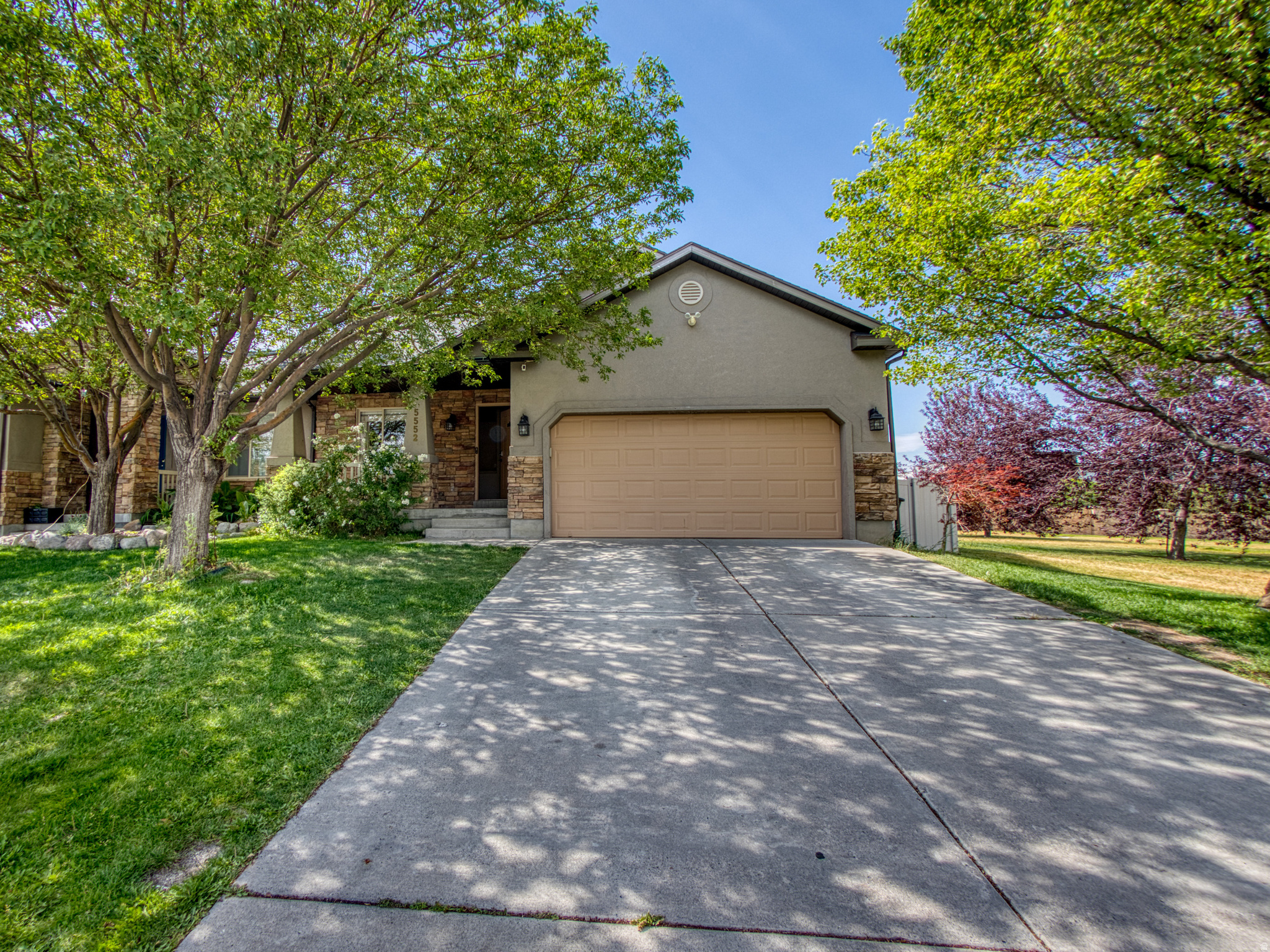 HERRIMAN VILLAGE - Residential