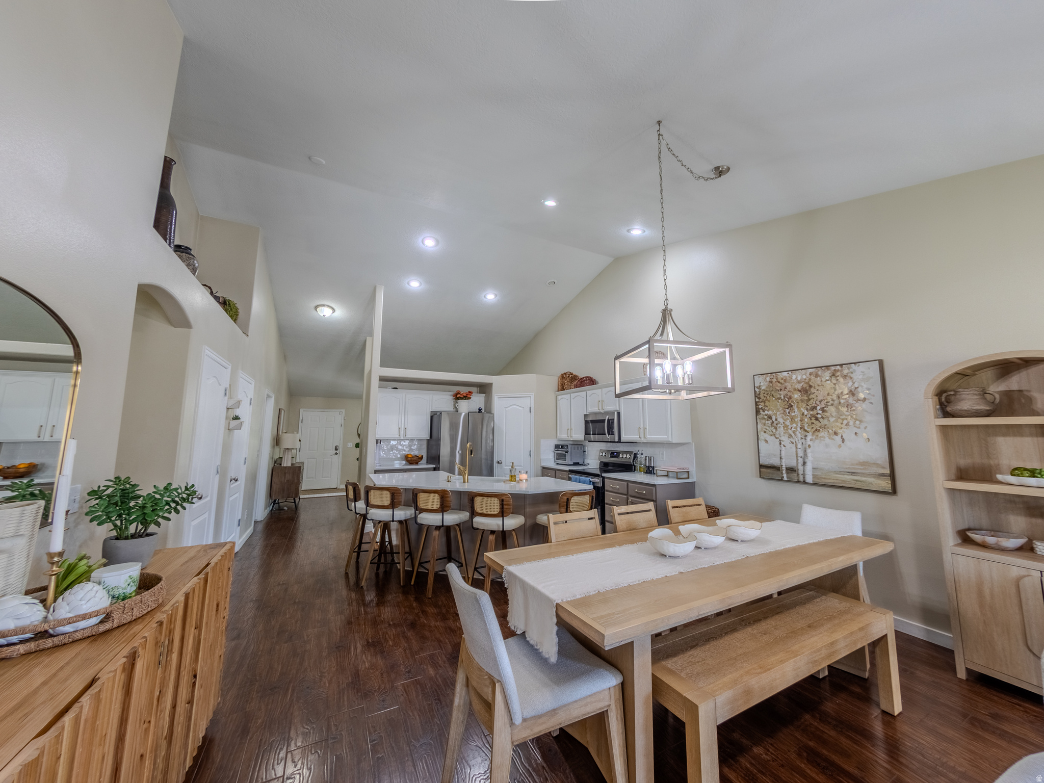 HERRIMAN VILLAGE - Residential