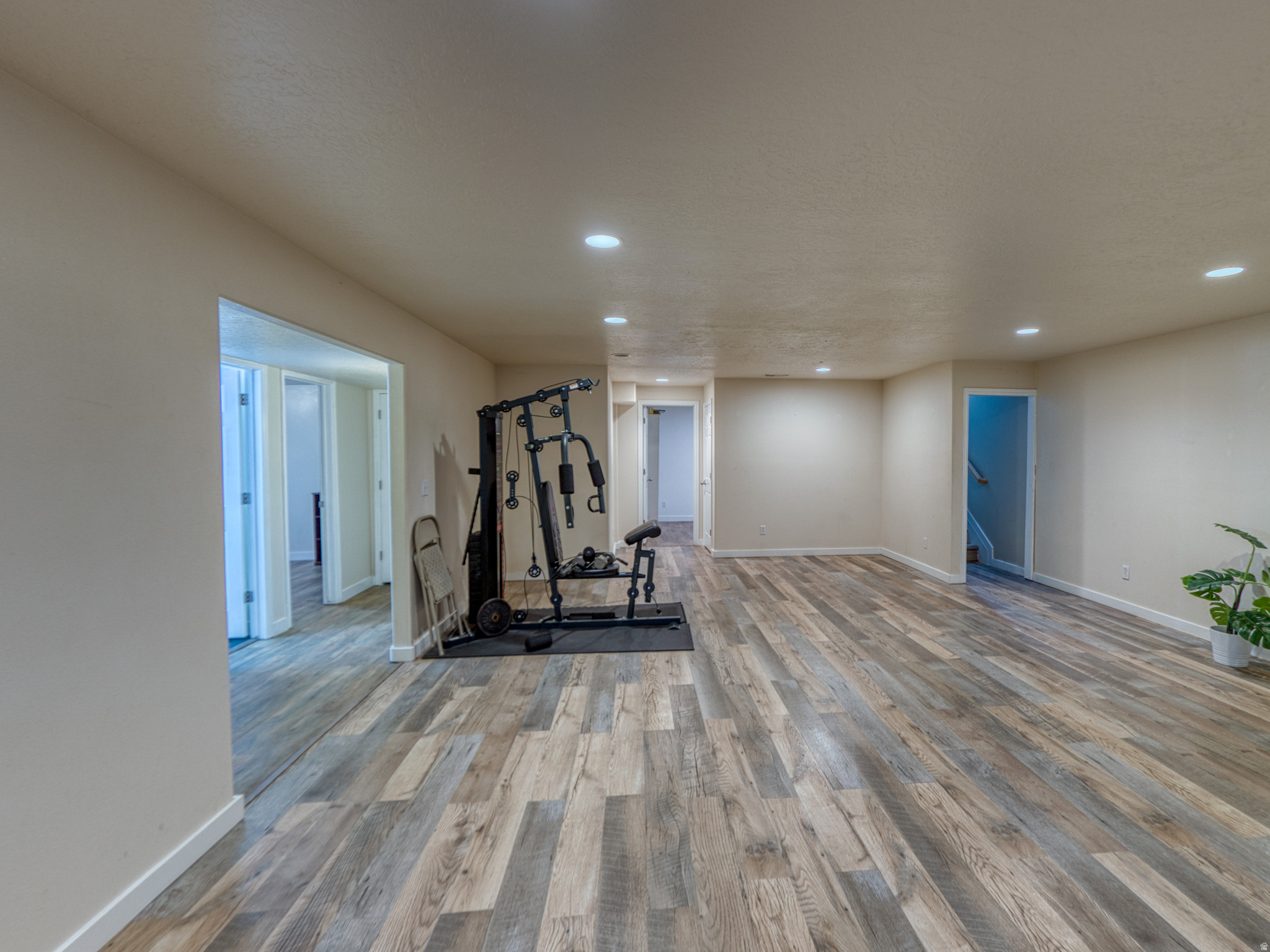 HERRIMAN VILLAGE - Residential