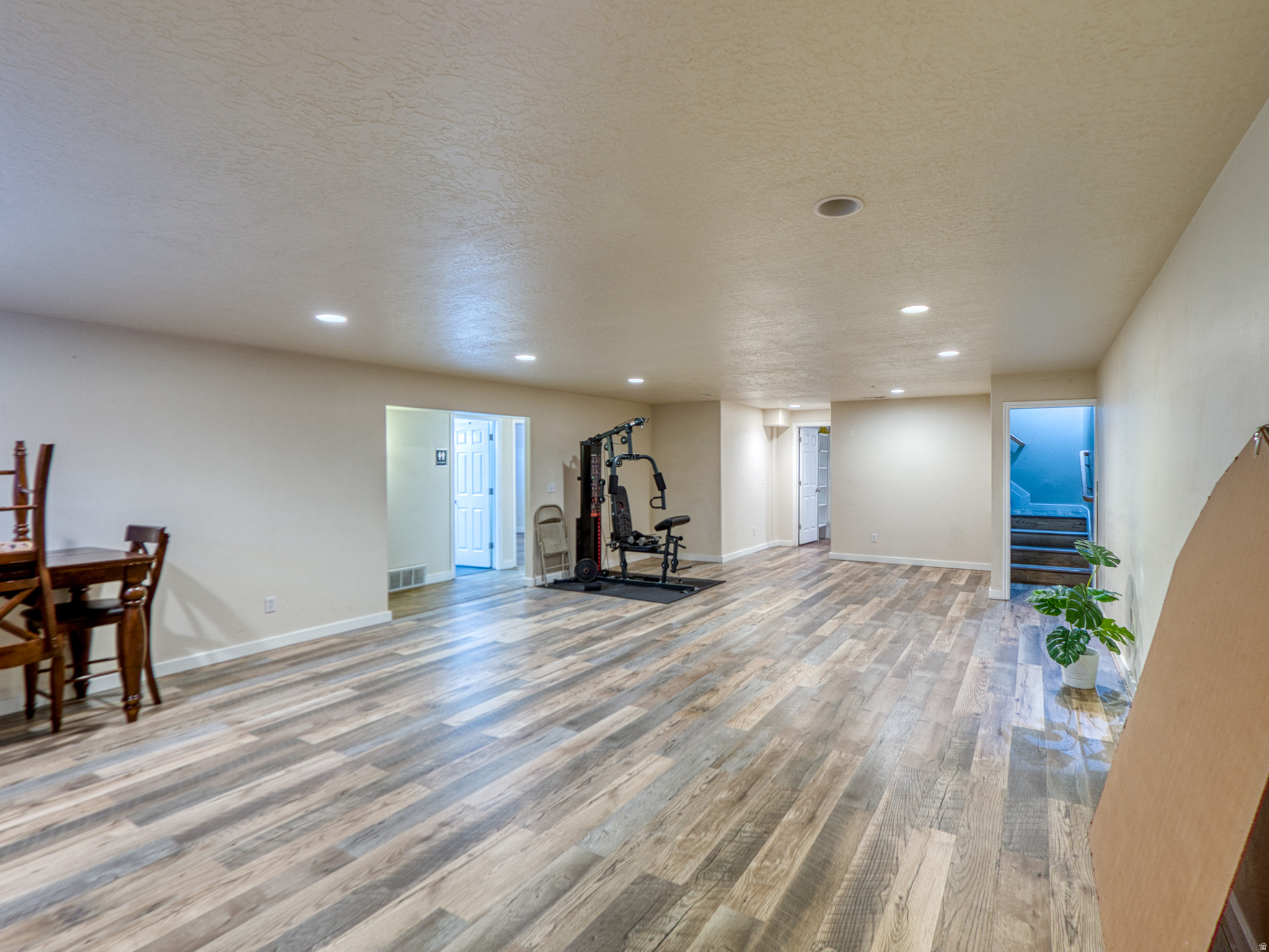 HERRIMAN VILLAGE - Residential