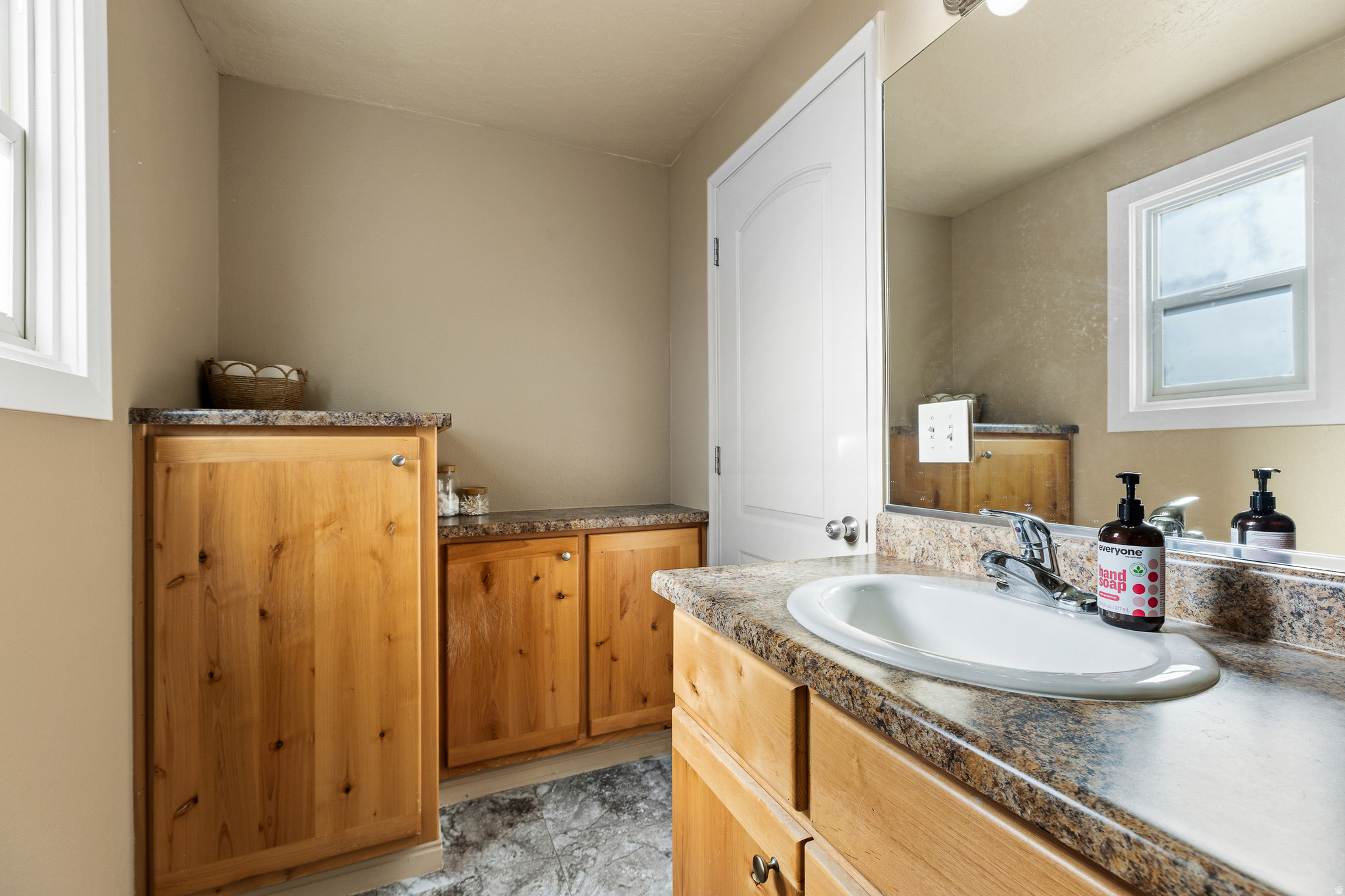 FAIRVIEW HEIGHTS - Residential