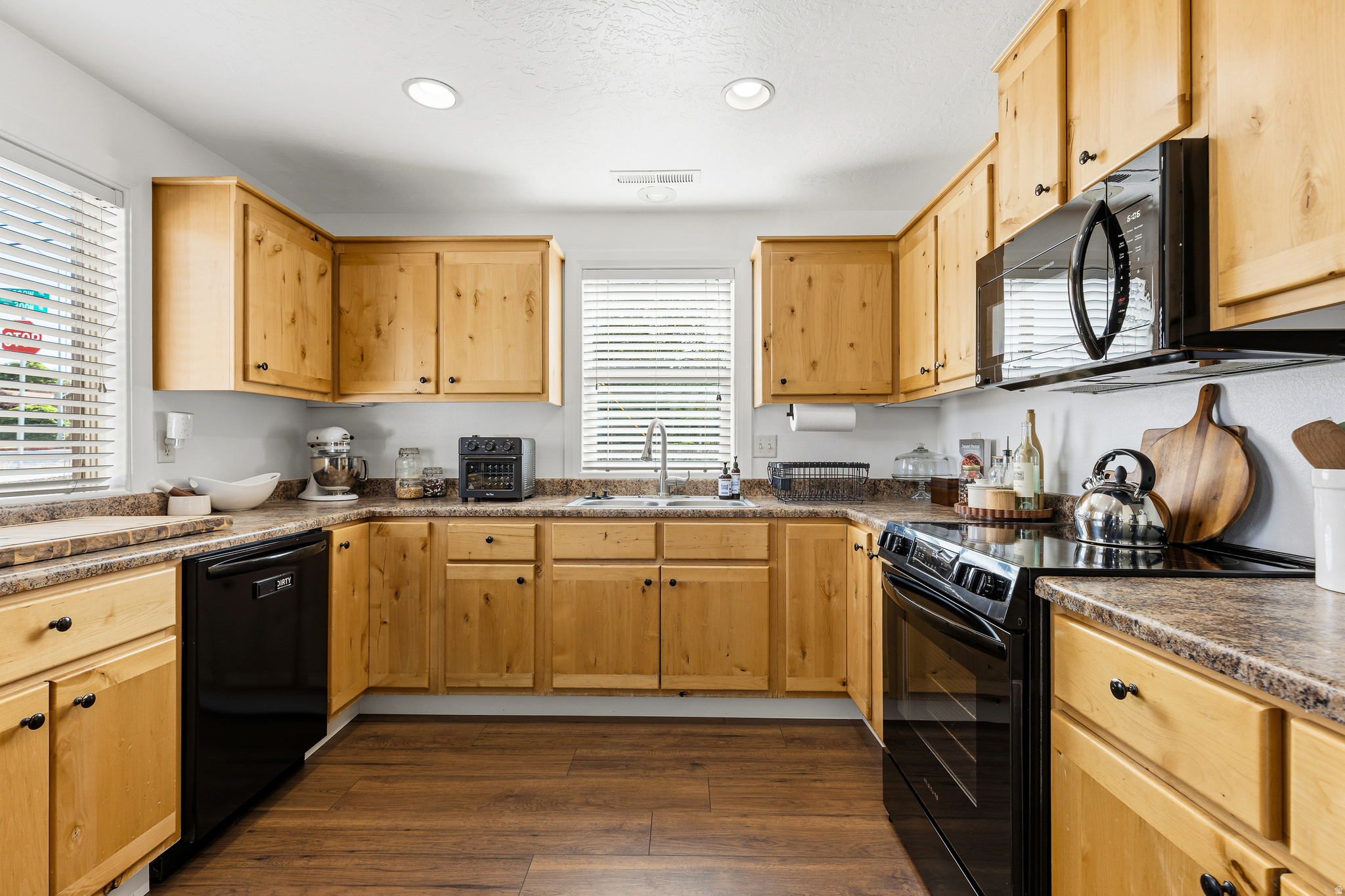 FAIRVIEW HEIGHTS - Residential