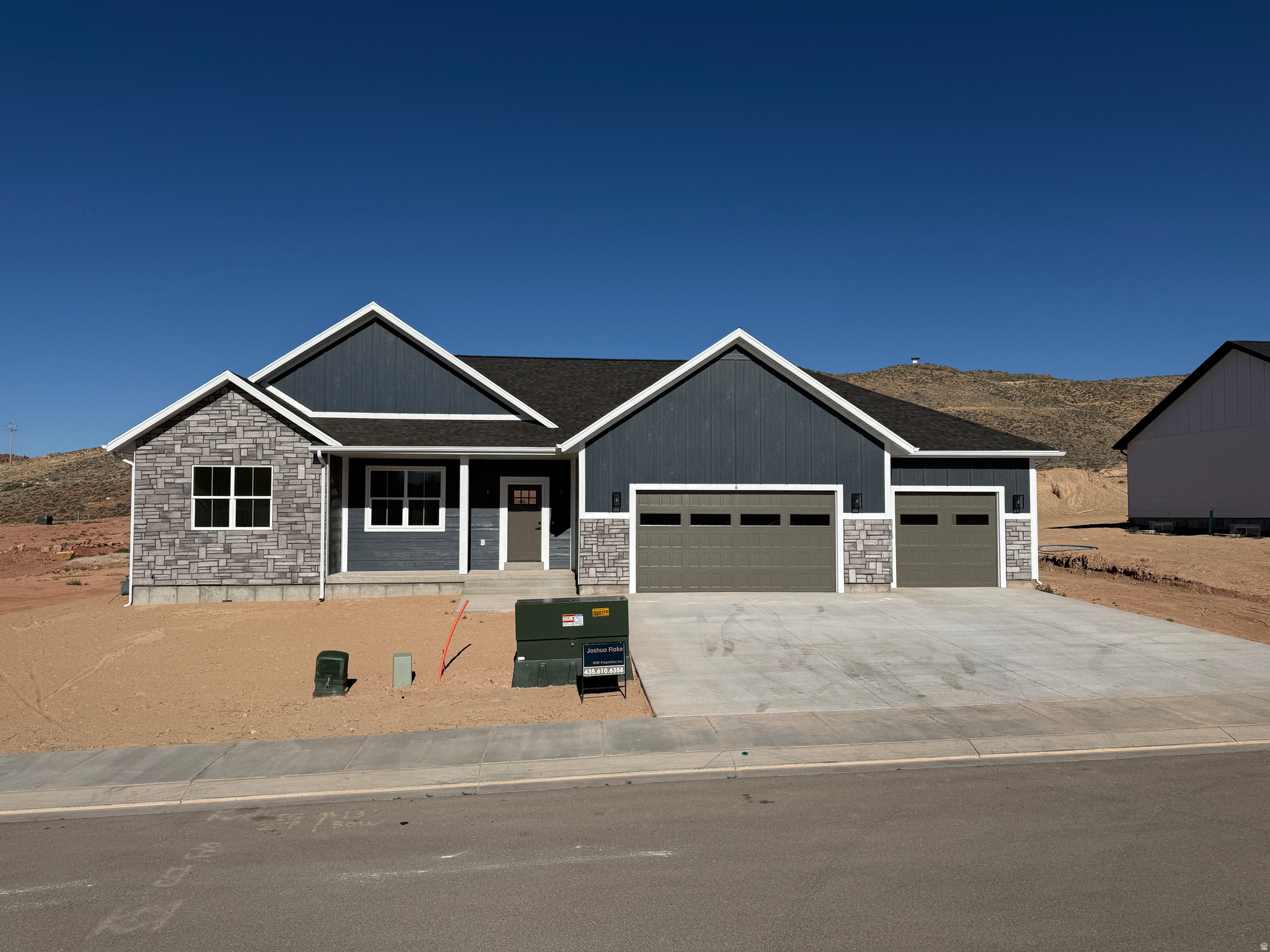 ROCKY POINT ESTATES PHASE 1 - Residential
