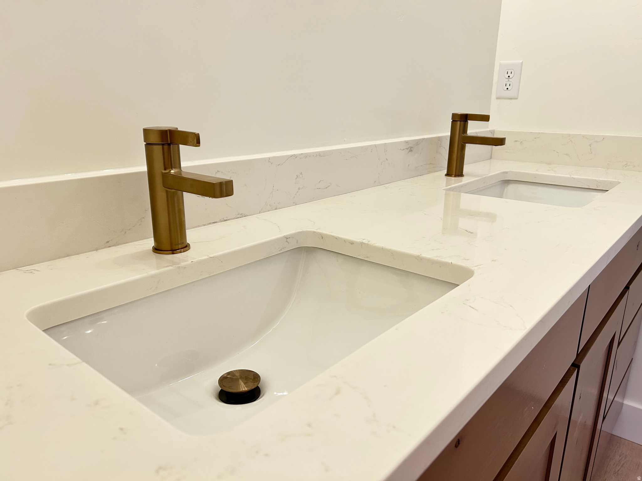 ROCKY POINT ESTATES PHASE 1 - Residential