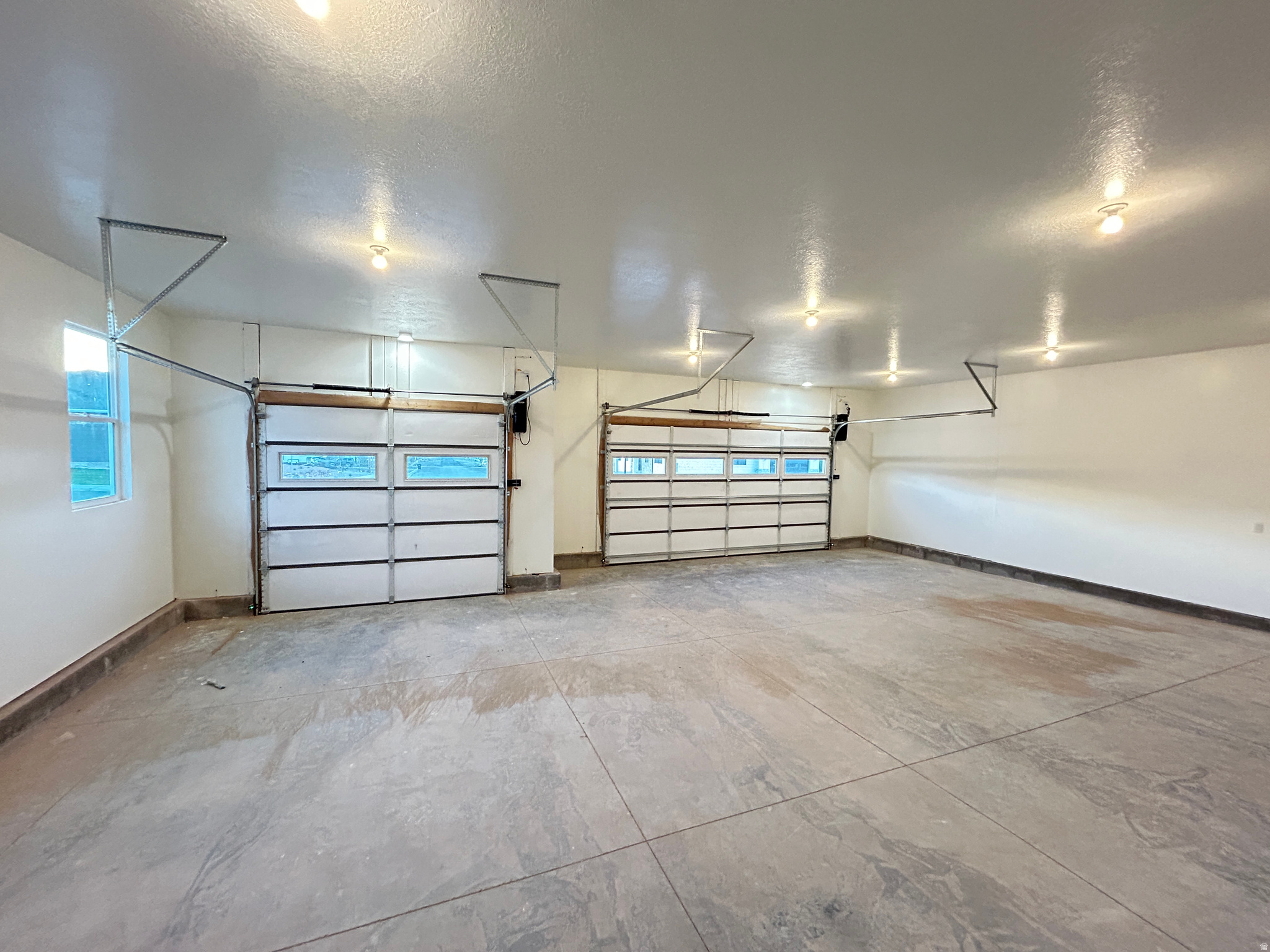 ROCKY POINT ESTATES PHASE 1 - Residential