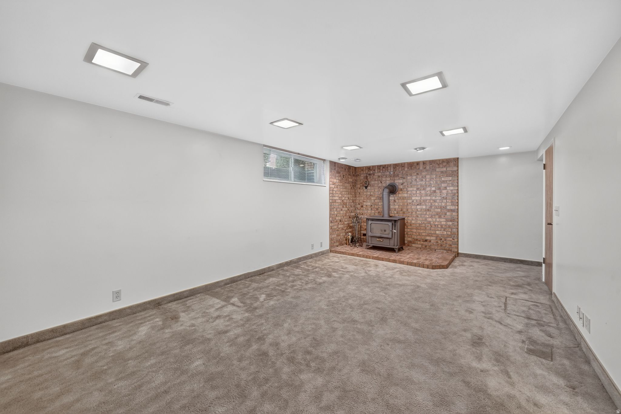 WESTWARD TERRACE - Residential
