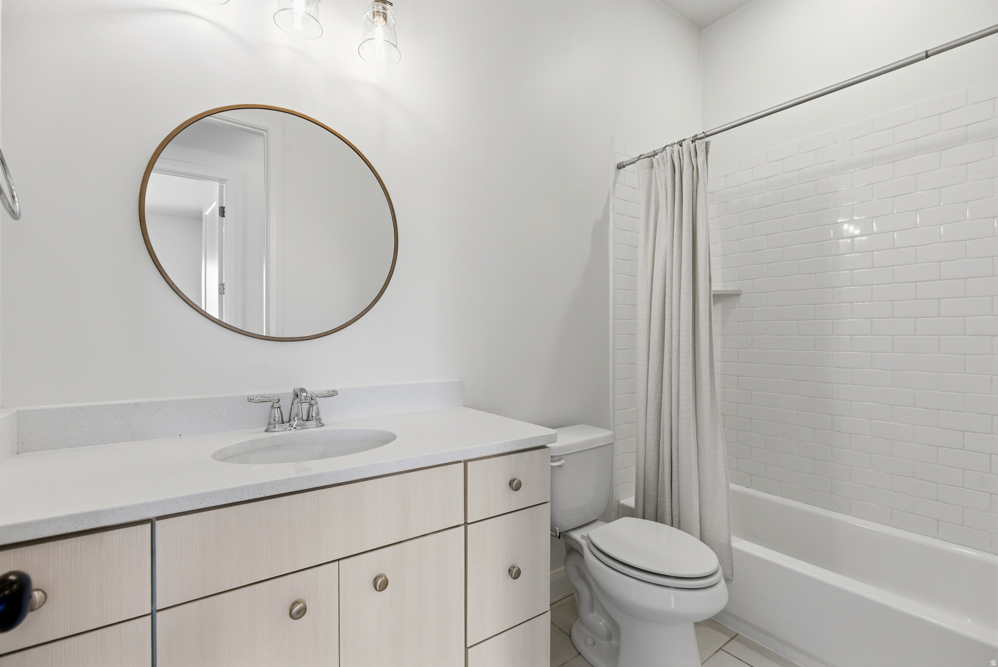 SILVERSTONE 4 AT GREEN SPRINGS - Residential