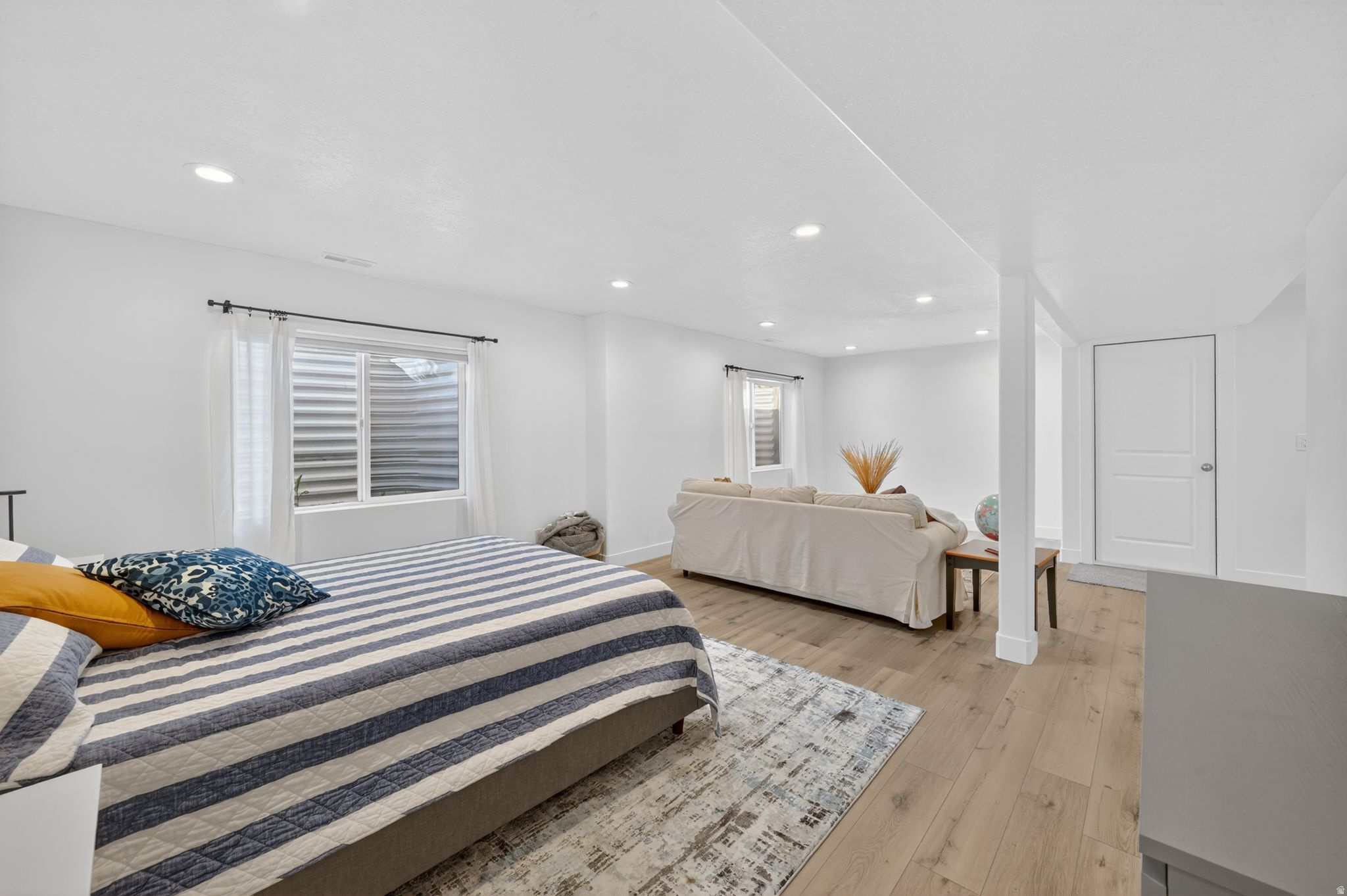 MOUNTAIN RIDGE - Residential