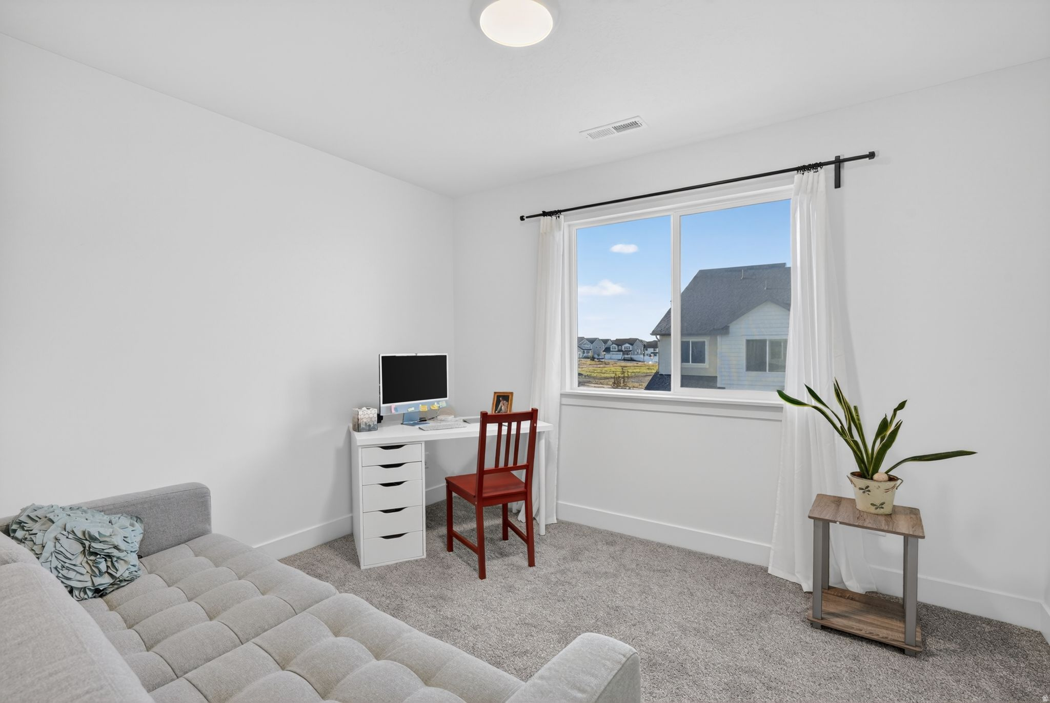 MOUNTAIN RIDGE - Residential