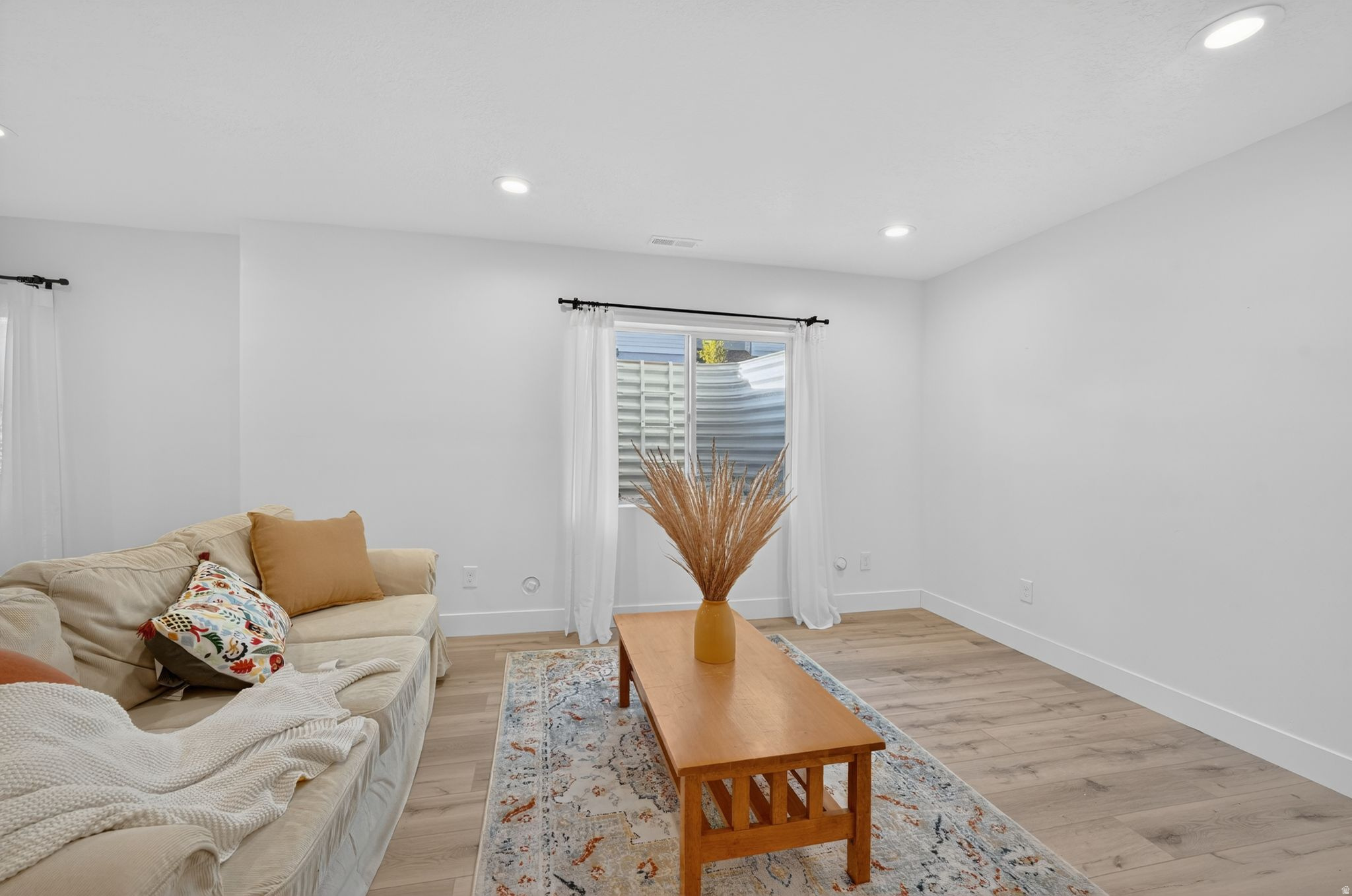 MOUNTAIN RIDGE - Residential