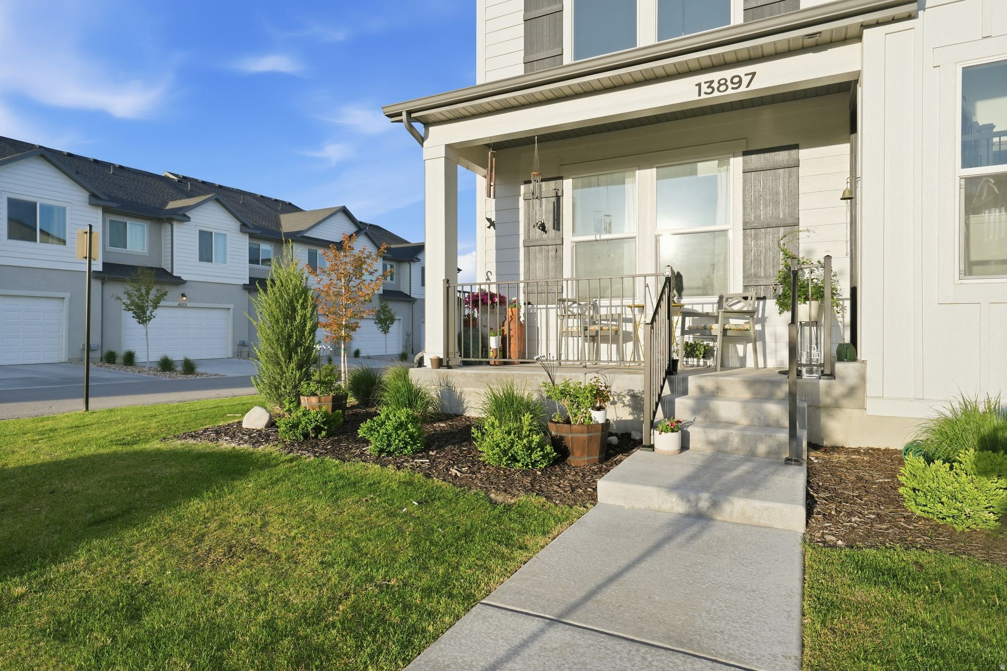 MOUNTAIN RIDGE - Residential