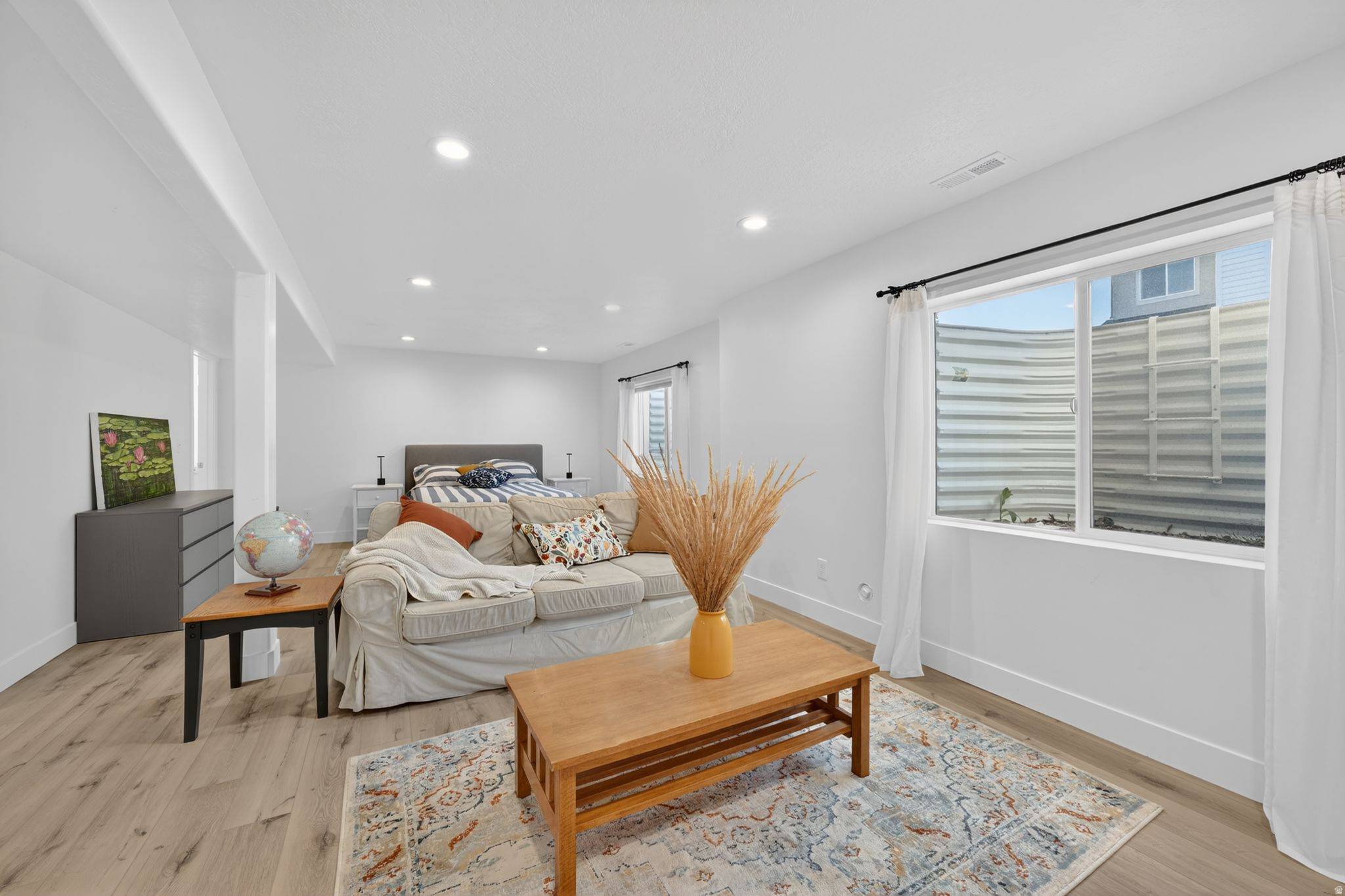 MOUNTAIN RIDGE - Residential