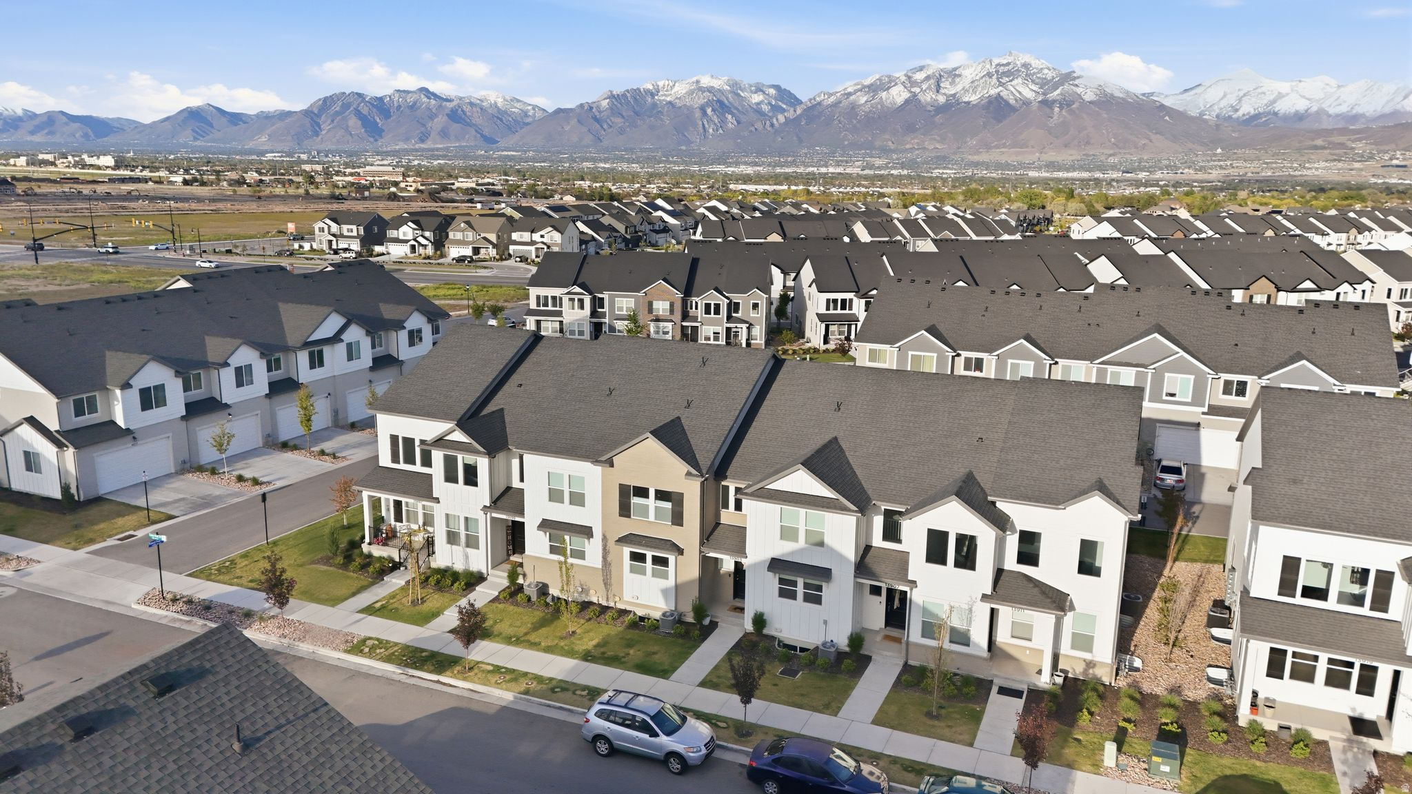 MOUNTAIN RIDGE - Residential