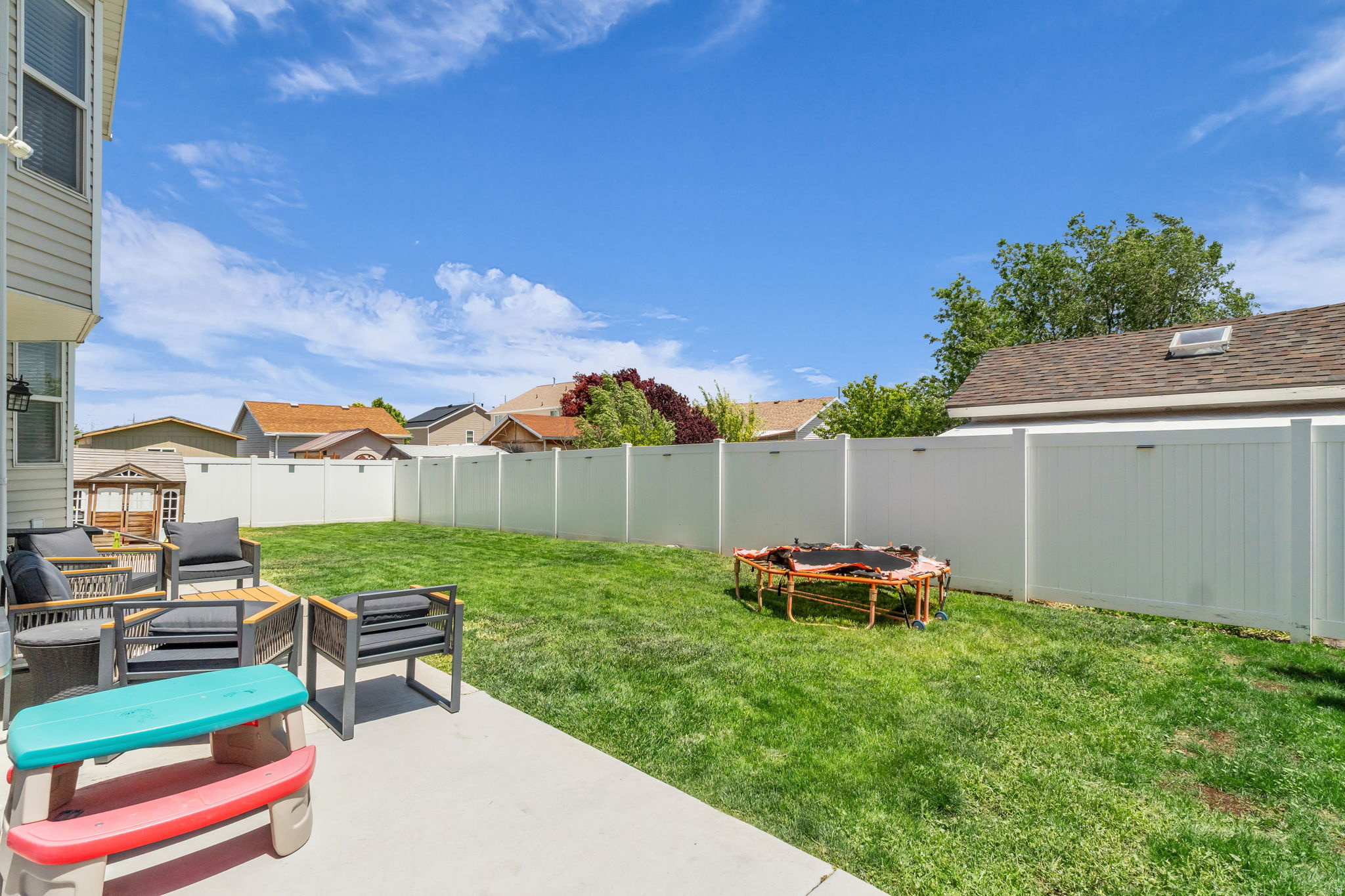 DOWLAND - Residential