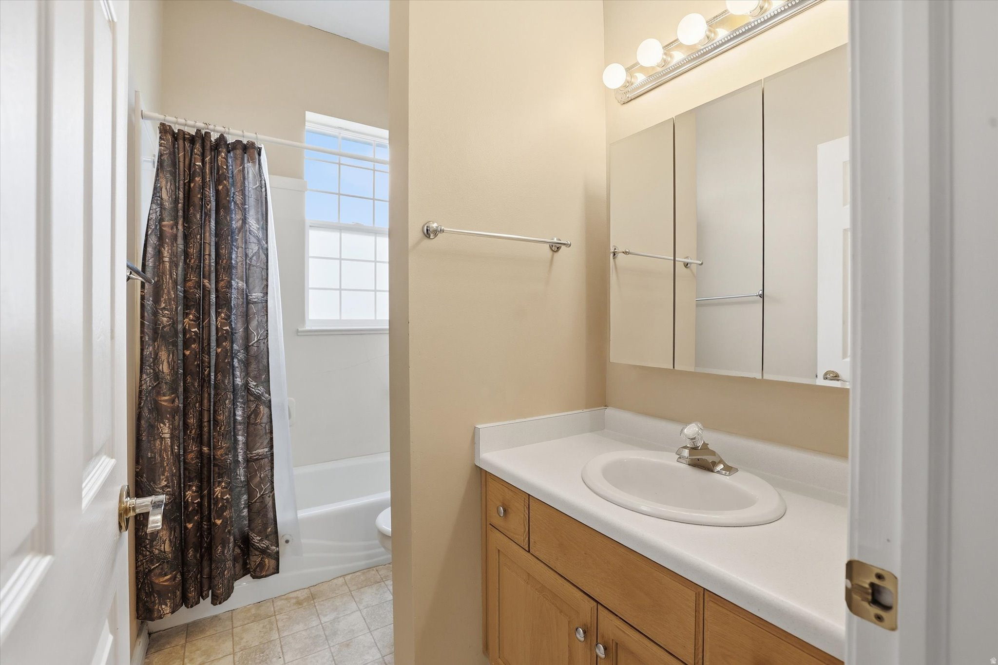 EAGLE VIEW - Residential