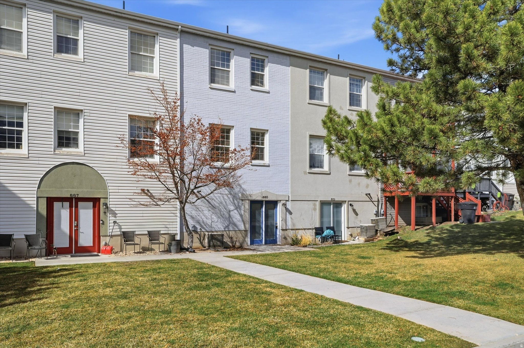 EAGLE VIEW - Residential