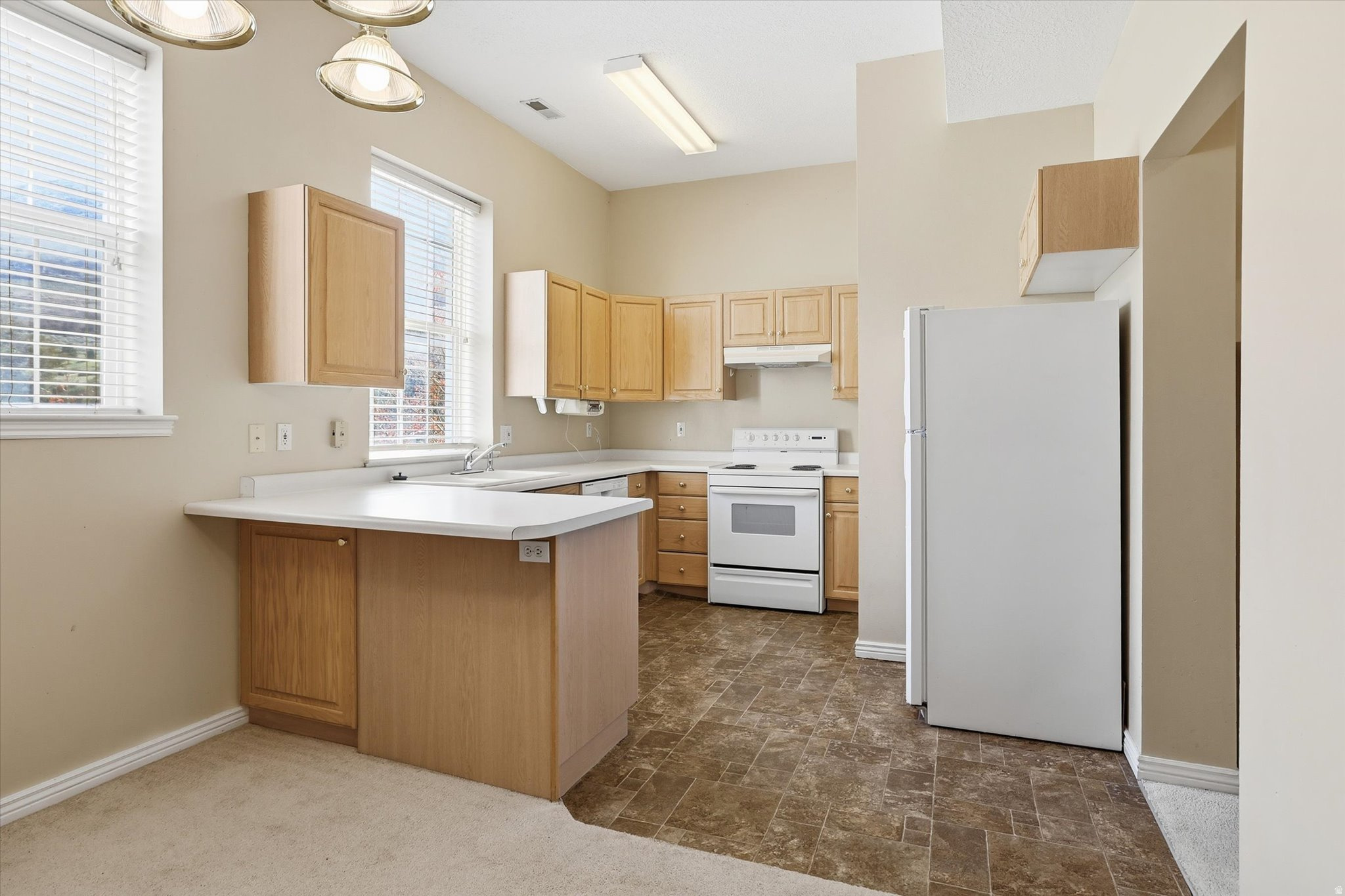 EAGLE VIEW - Residential
