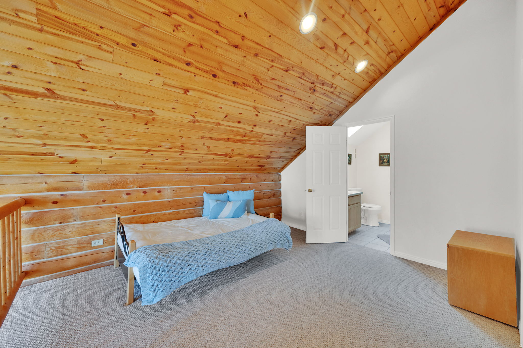 TIMBER LAKES - Residential