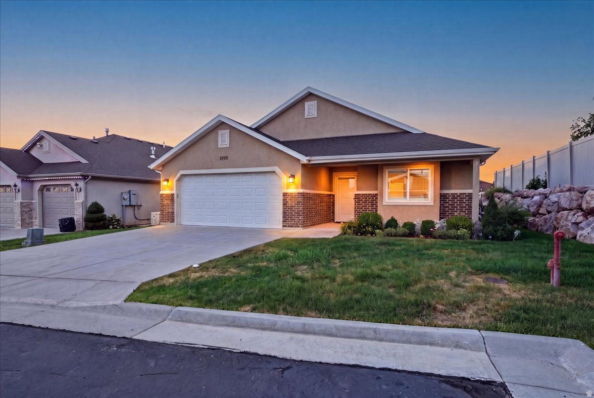 COTTAGES AT VALLEY VIEW - Residential